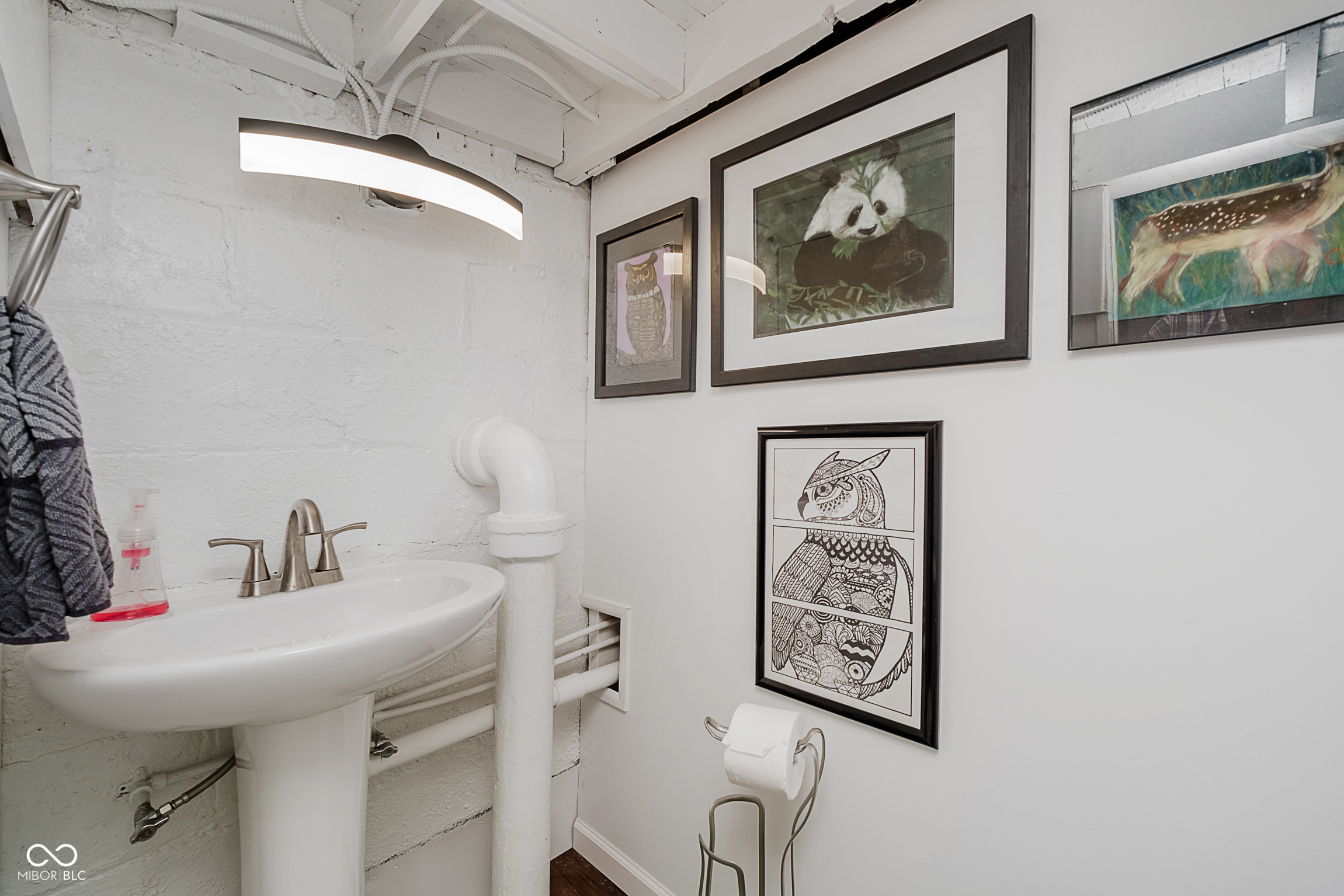 Indianapolis, Indiana, 46208, United States, 4 Bedrooms Bedrooms, ,4 BathroomsBathrooms,Residential,For Sale,1979379