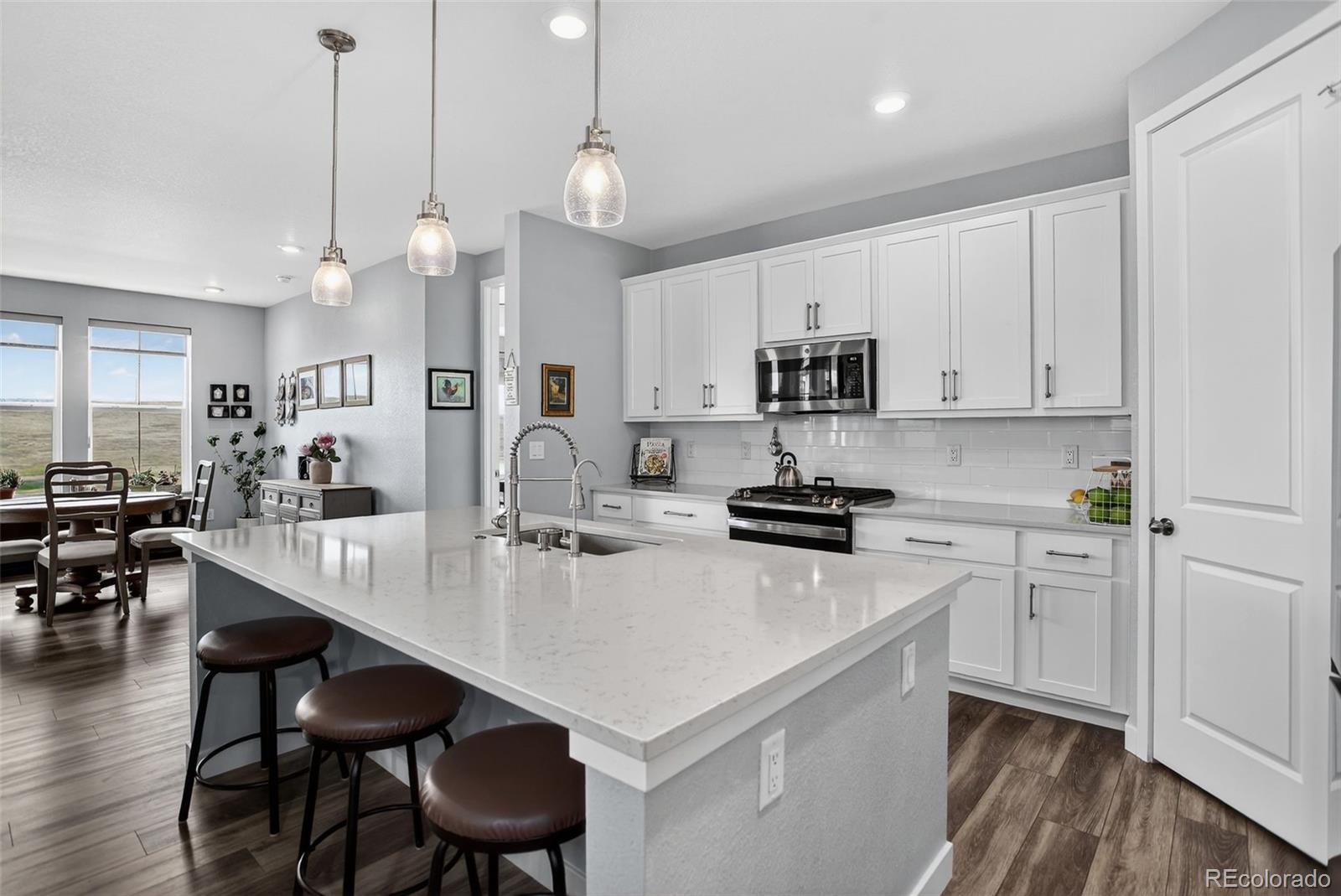 Littleton, Colorado, 80125, United States, 4 Bedrooms Bedrooms, ,3 BathroomsBathrooms,Residential,For Sale,1940940