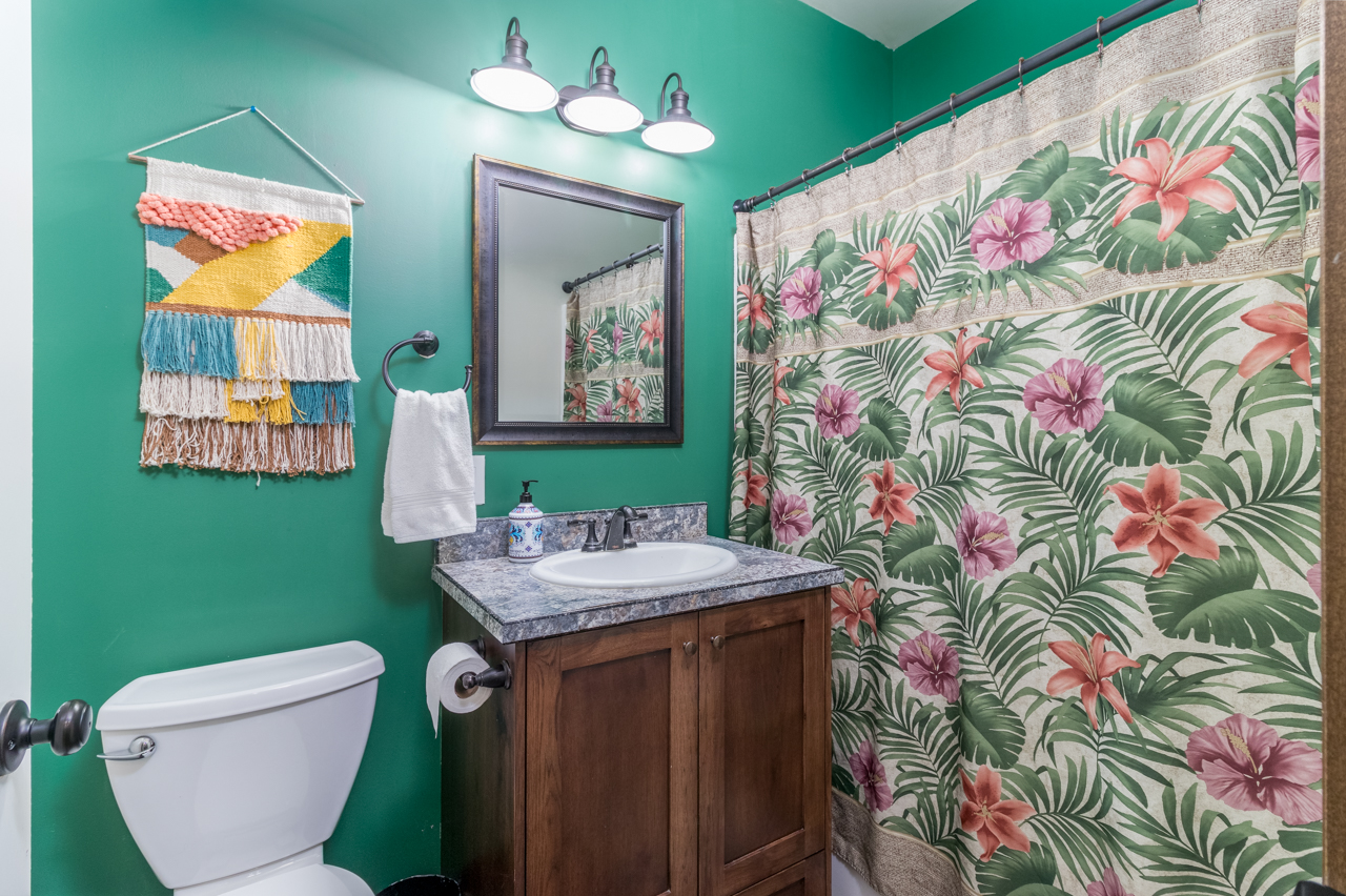 Bonners Ferry, Idaho, 83805, United States, 5 Bedrooms Bedrooms, ,3 BathroomsBathrooms,Residential,For Sale,1942969