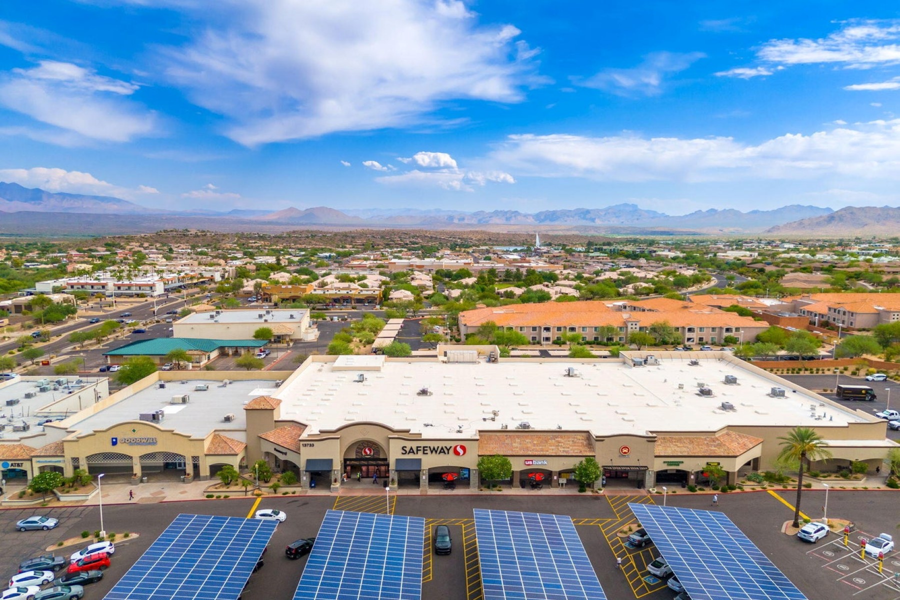  15618 E Cactus Drive  Fountain Hills, AZ - 物件實景