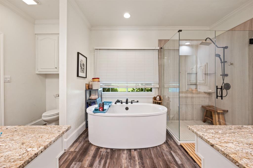 Melissa, Texas, 75454, United States, 5 Bedrooms Bedrooms, ,5 BathroomsBathrooms,Residential,For Sale,2048357