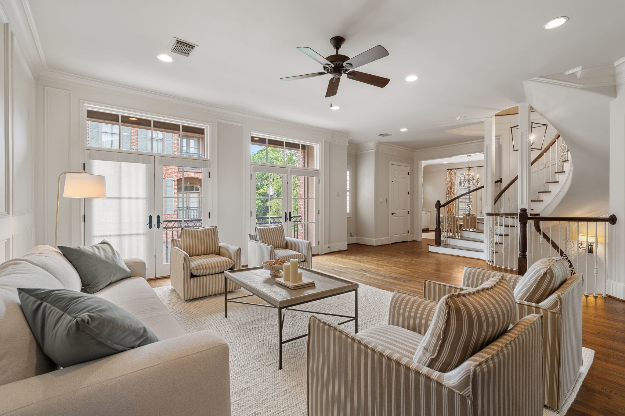  1010 Nantucket Drive F - 物件實景