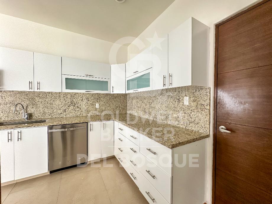 General Miguel Miram?n, Naucalpan de Juárez, Estado de méxico, 53126, Mexico, 6 Bedrooms Bedrooms, ,4 BathroomsBathrooms,Residential,For Sale,General Miguel Miram?n,1621577
