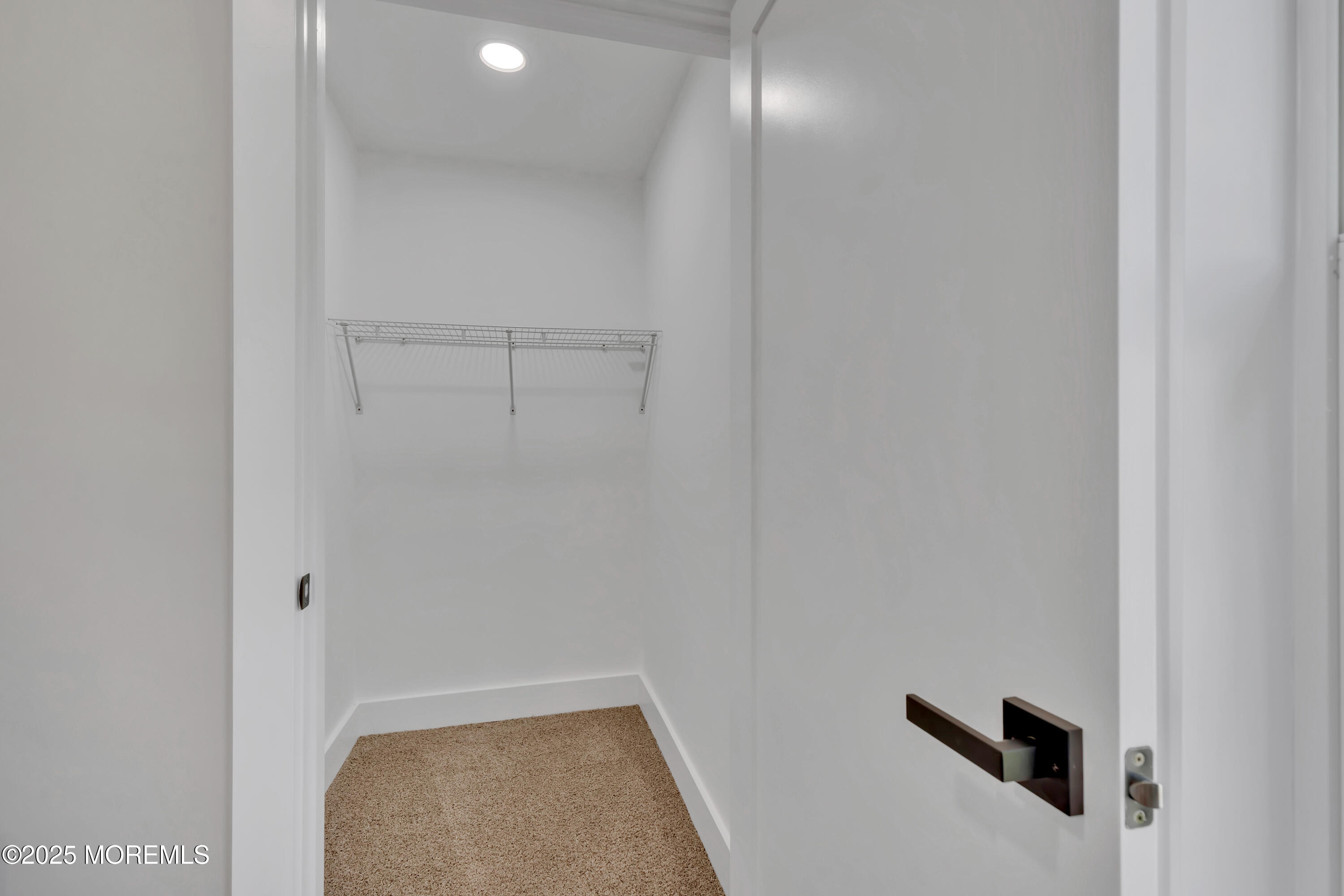 Tinton Falls, New Jersey, 07724, United States, 5 Bedrooms Bedrooms, ,4 BathroomsBathrooms,Residential,For Sale,1909686