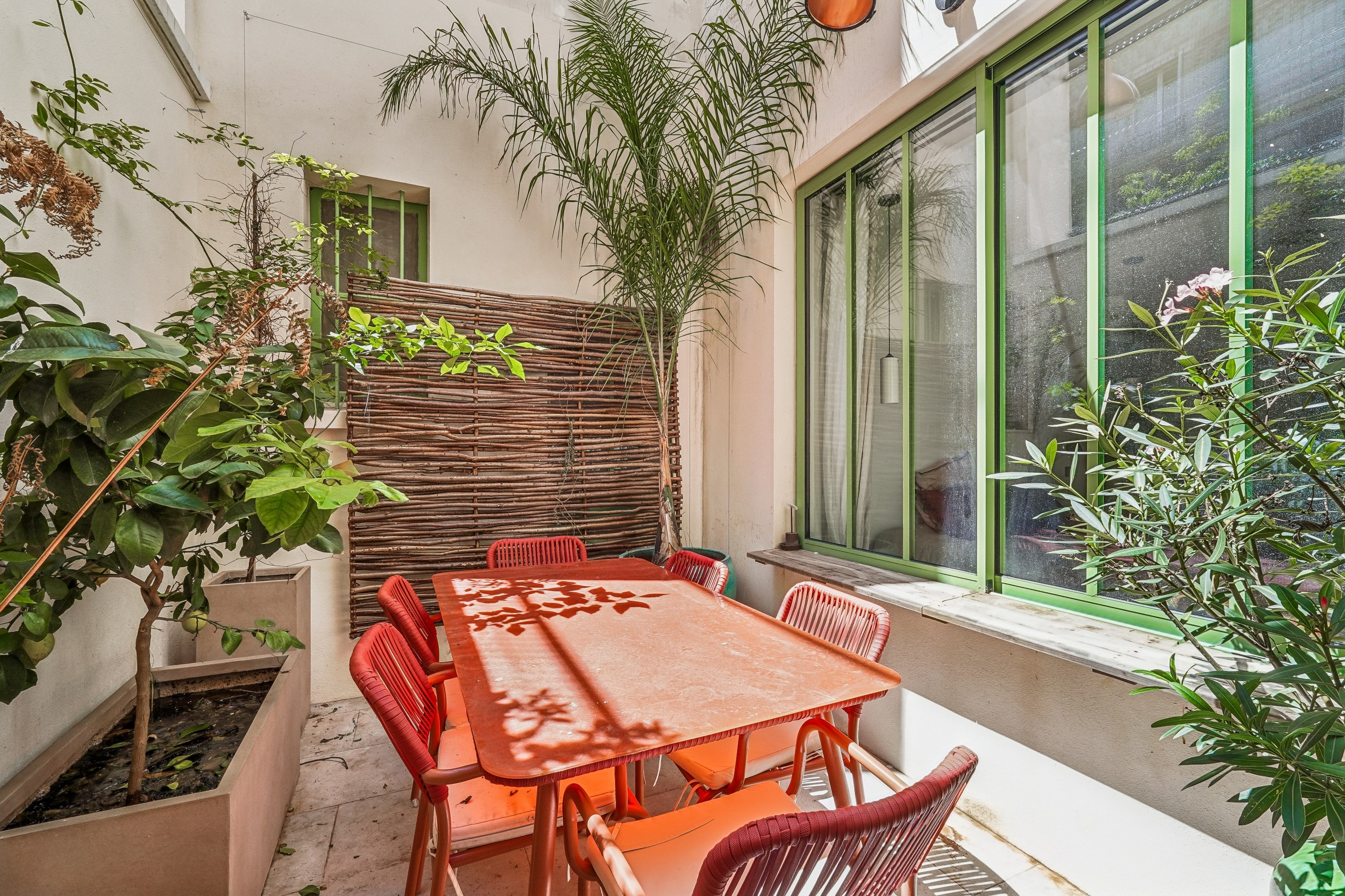  Stunning Renovated Artist’s Studio with Terrace and AC – Paris 5th - 物件實景