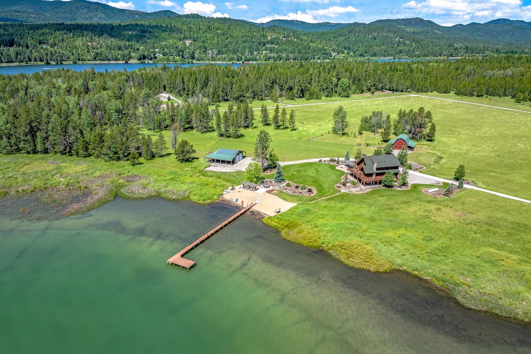  Camp Peine Waterfront Estate - 物件實景