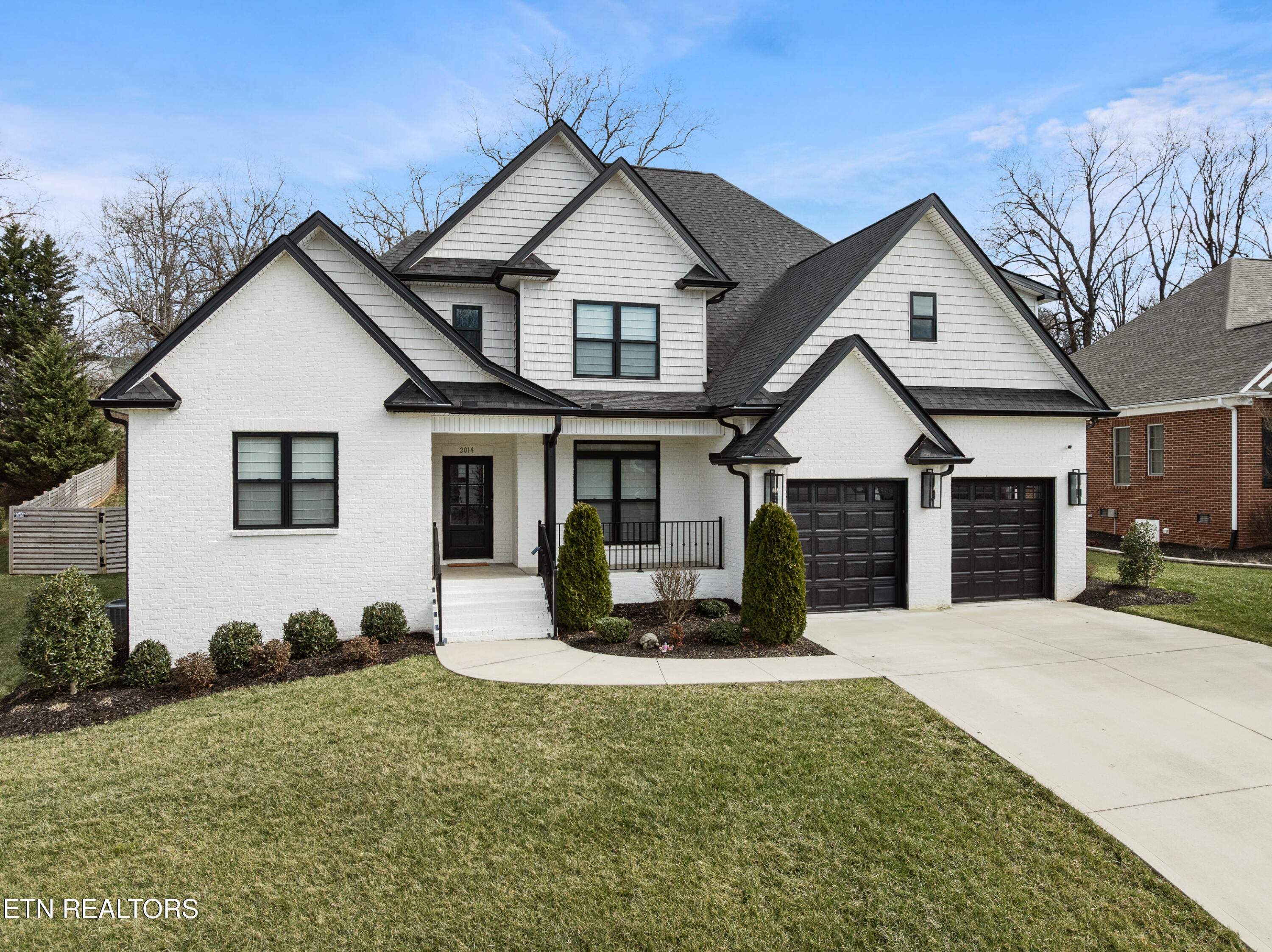 Maryville, Tennessee, 37803, United States, 4 Bedrooms Bedrooms, ,3 BathroomsBathrooms,Residential,For Sale,1721654