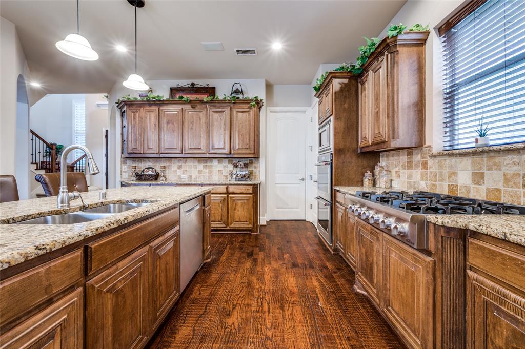 Frisco, Texas, 75033, United States, 4 Bedrooms Bedrooms, ,4 BathroomsBathrooms,Residential,For Sale,1836948