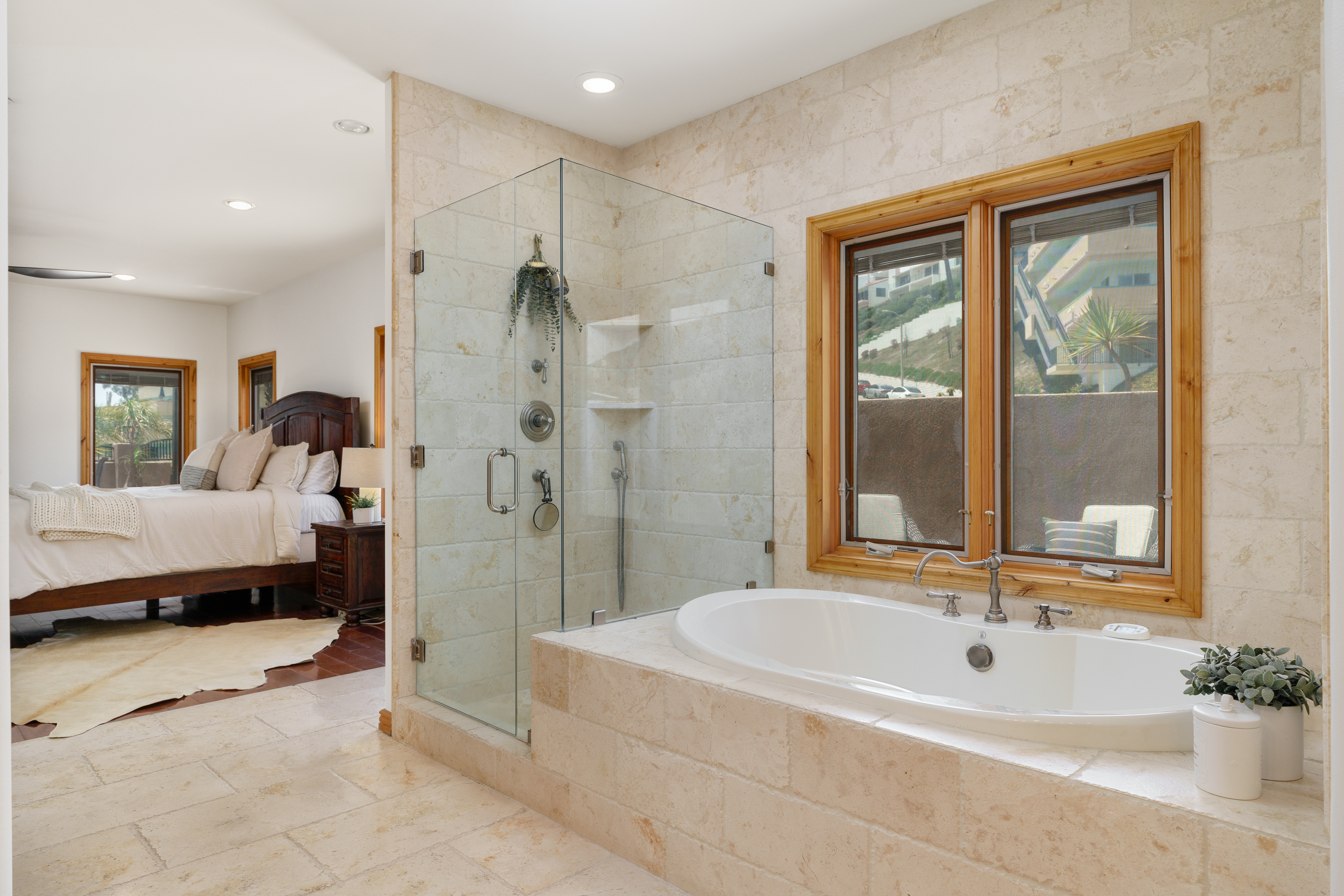  300 North Kalorama Street, Ventura, CA 93001 - 物件實景