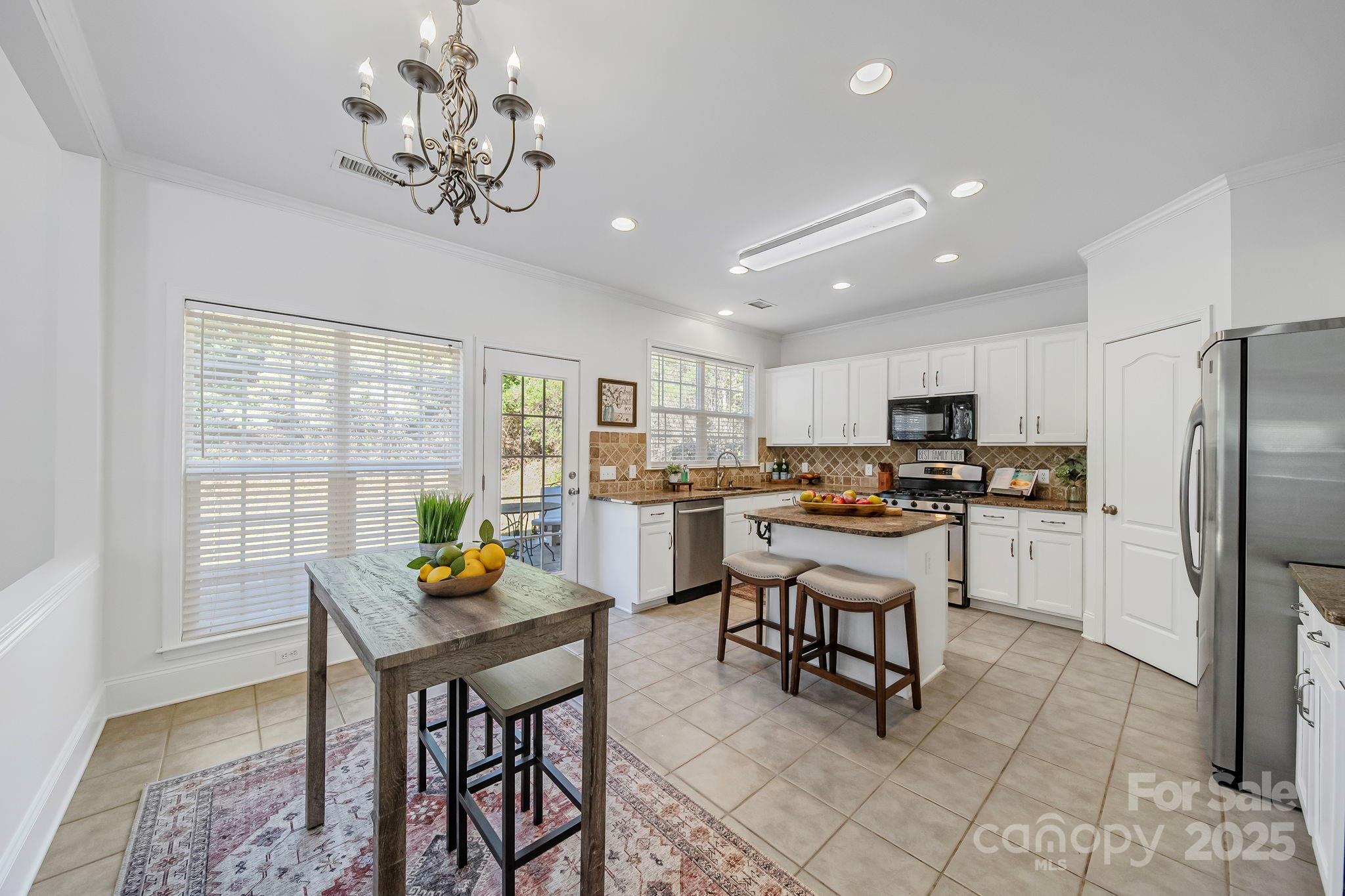 Waxhaw, North Carolina, 28173, United States, 4 Bedrooms Bedrooms, ,3 BathroomsBathrooms,Residential,For Sale,1995797