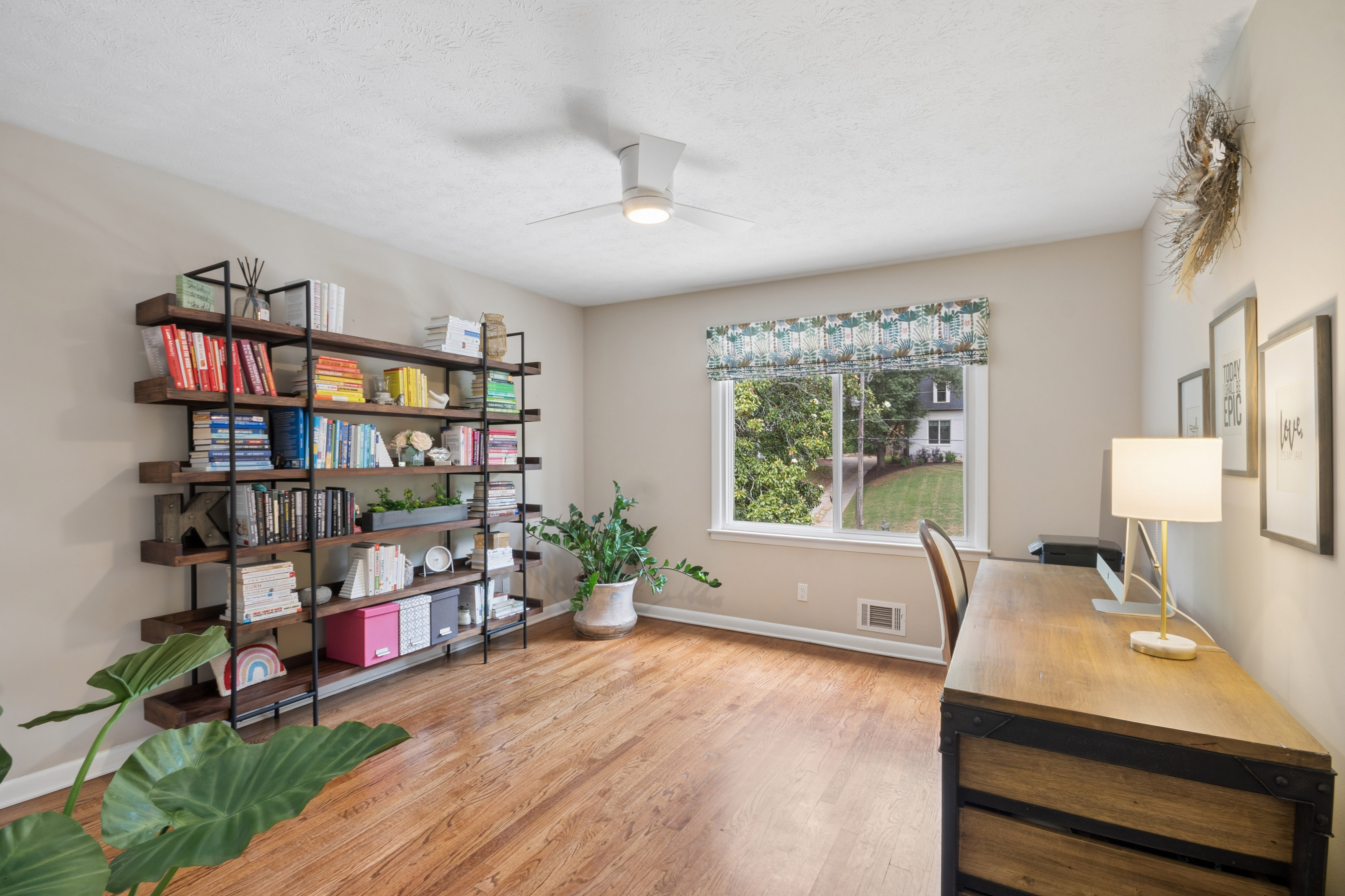  Charming Brookhaven Home with Masterfully Renovated Kitchen - 物件實景
