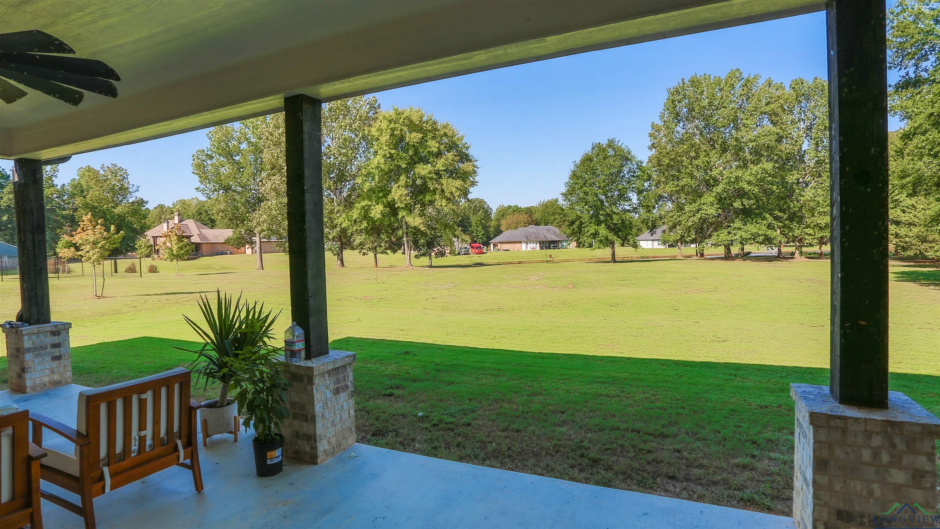 Marshall, Texas, 75672, United States, 4 Bedrooms Bedrooms, ,3 BathroomsBathrooms,Residential,For Sale,1979754