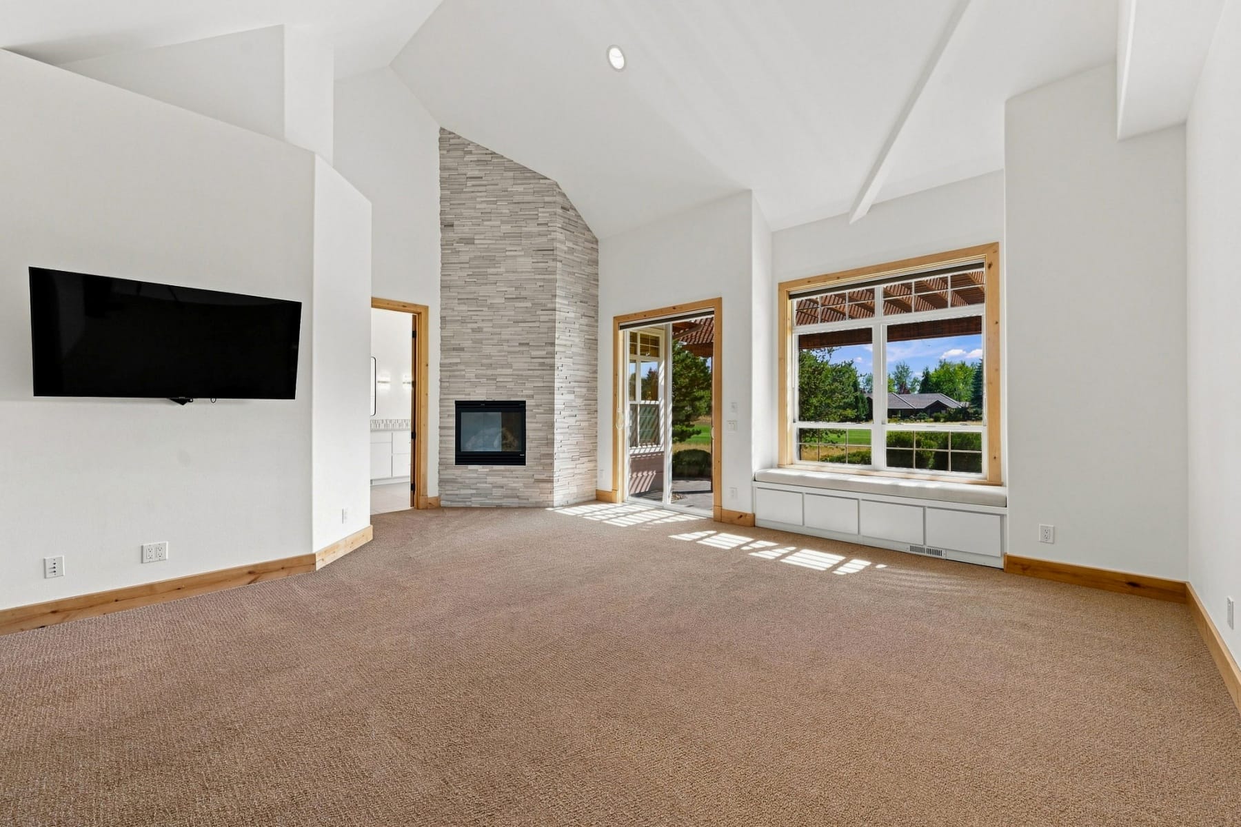  19309 Soda Springs Drive Bend, OR 97702 - 物件實景
