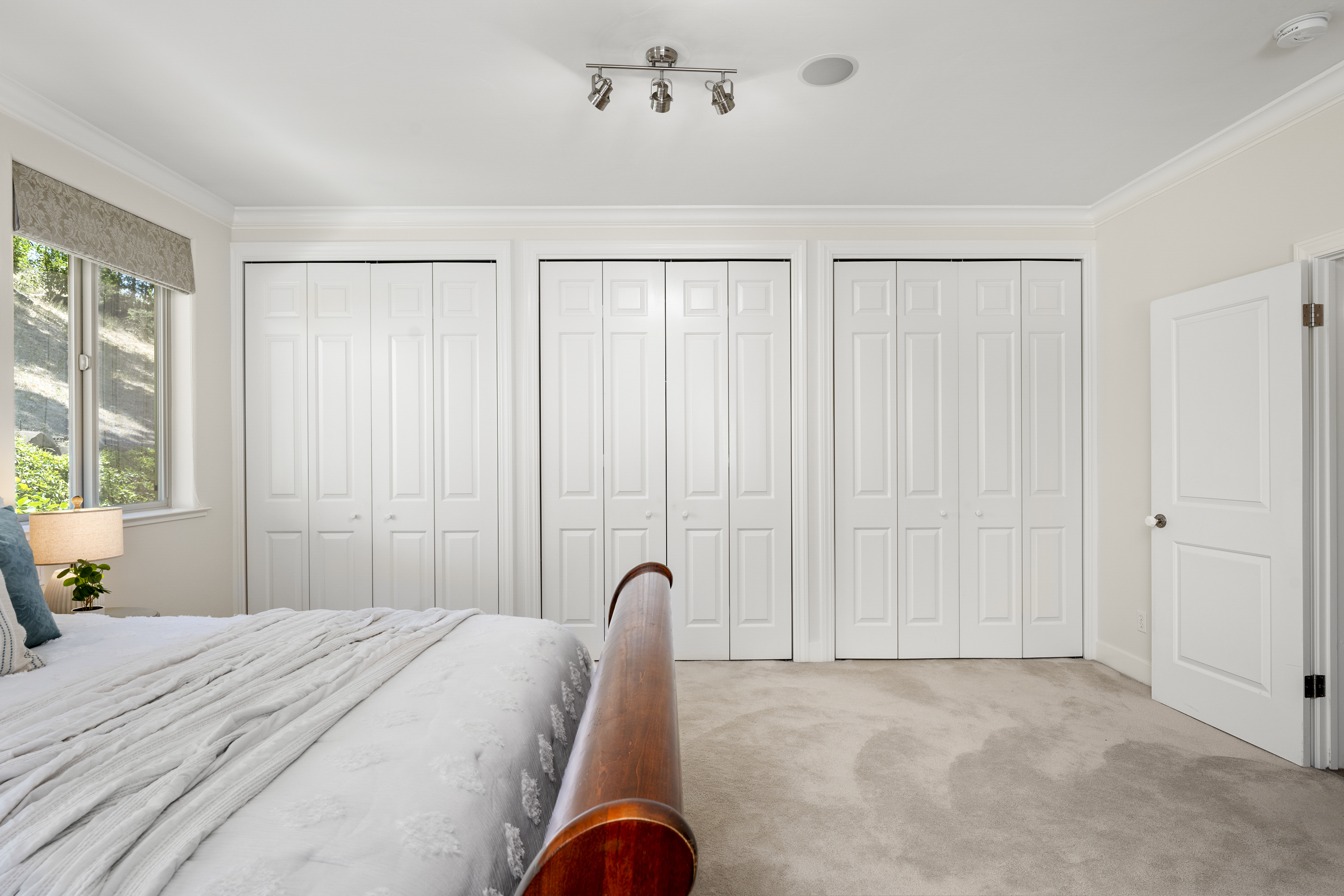  Stunning Mediterranean Estate - 物件實景