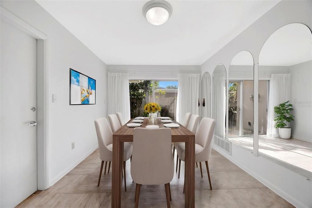 Largo, Florida, 33774, United States, 3 Bedrooms Bedrooms, ,2 BathroomsBathrooms,Residential,For Sale,1776970