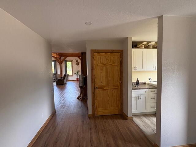 Galena, Missouri, 65656, United States, 4 Bedrooms Bedrooms, ,3 BathroomsBathrooms,Residential,For Sale,1921688