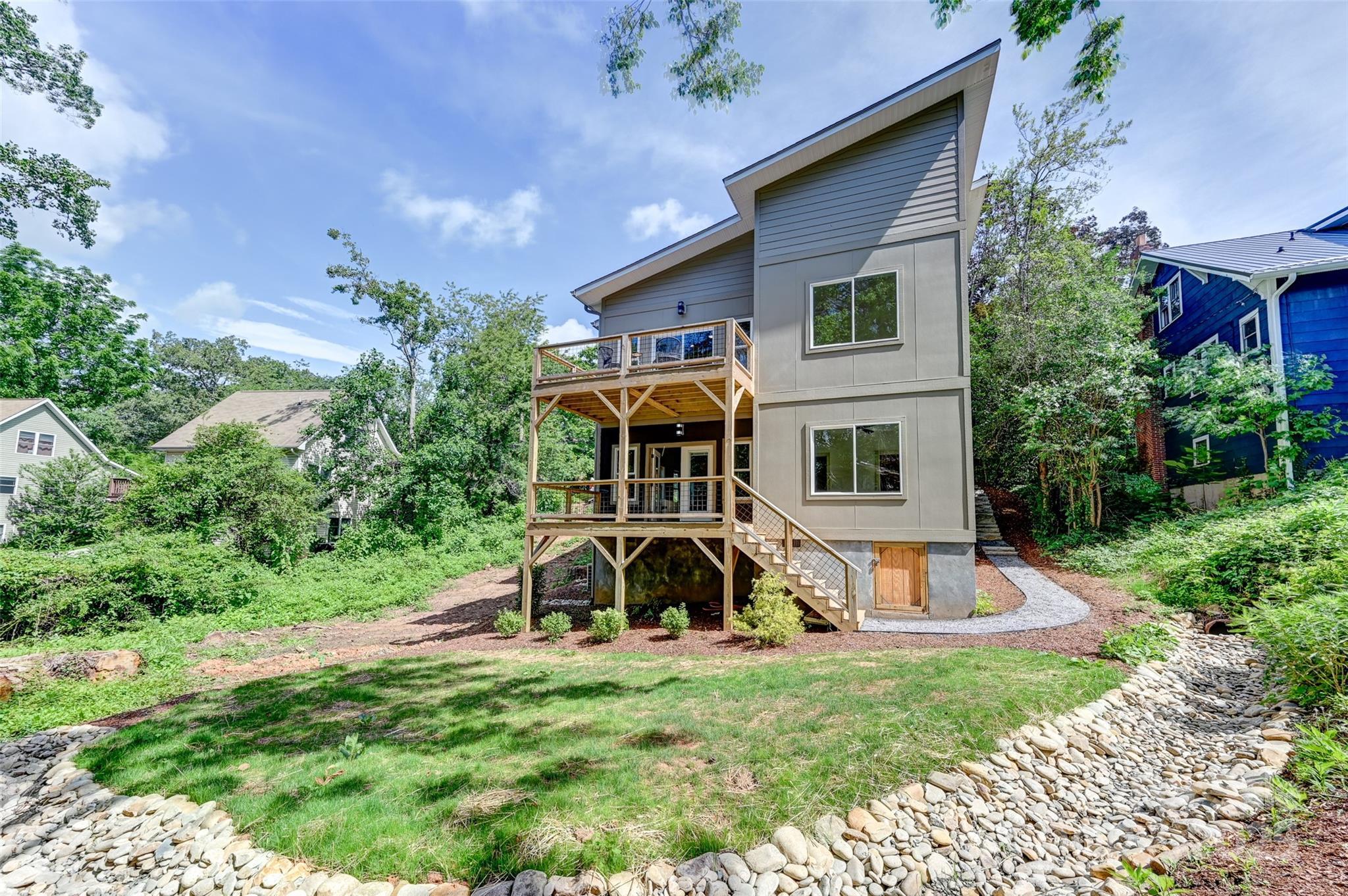 Asheville, North Carolina, 28806, United States, 4 Bedrooms Bedrooms, ,4 BathroomsBathrooms,Residential,For Sale,1837018