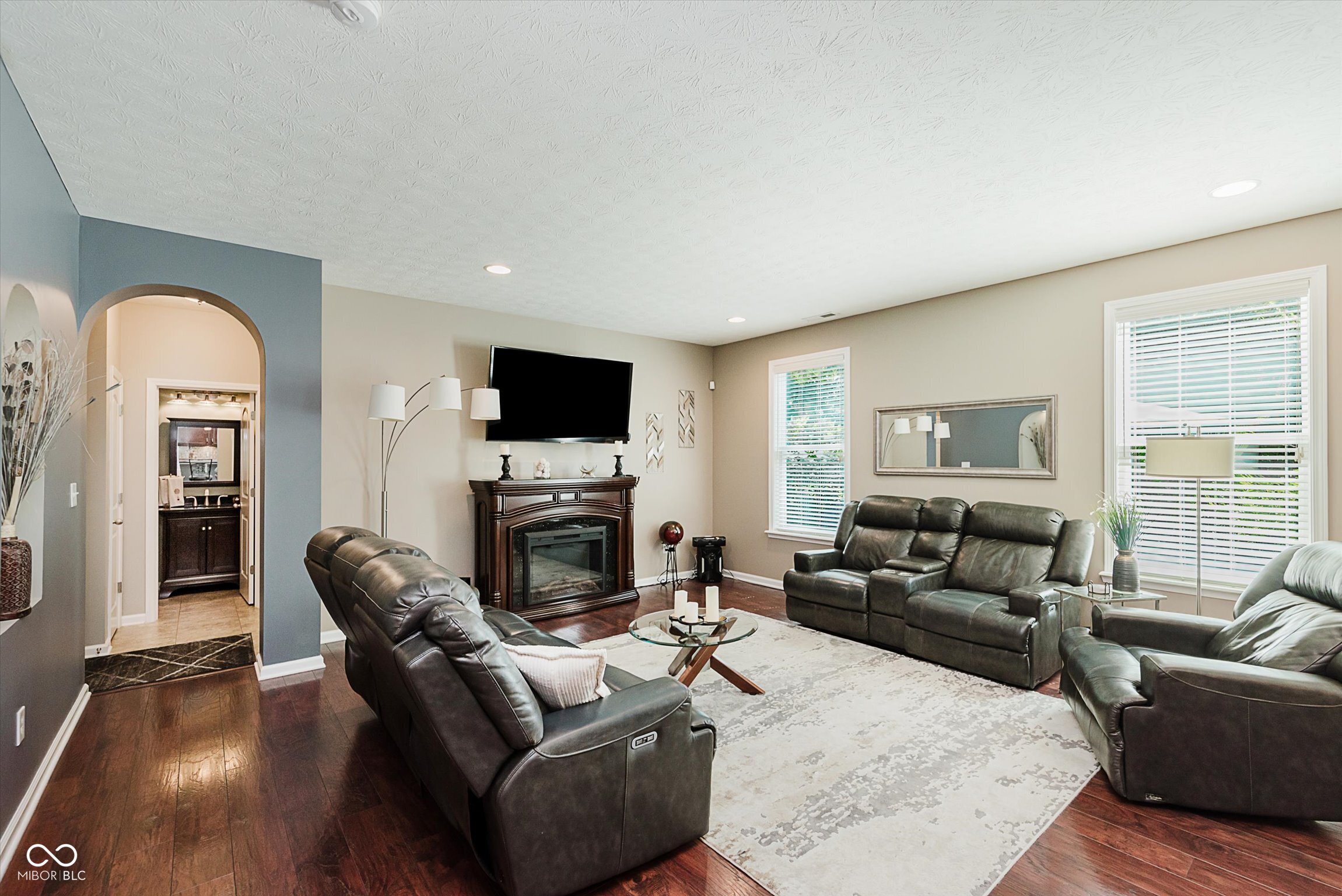 Avon, Indiana, 46123, United States, 5 Bedrooms Bedrooms, ,4 BathroomsBathrooms,Residential,For Sale,1881404