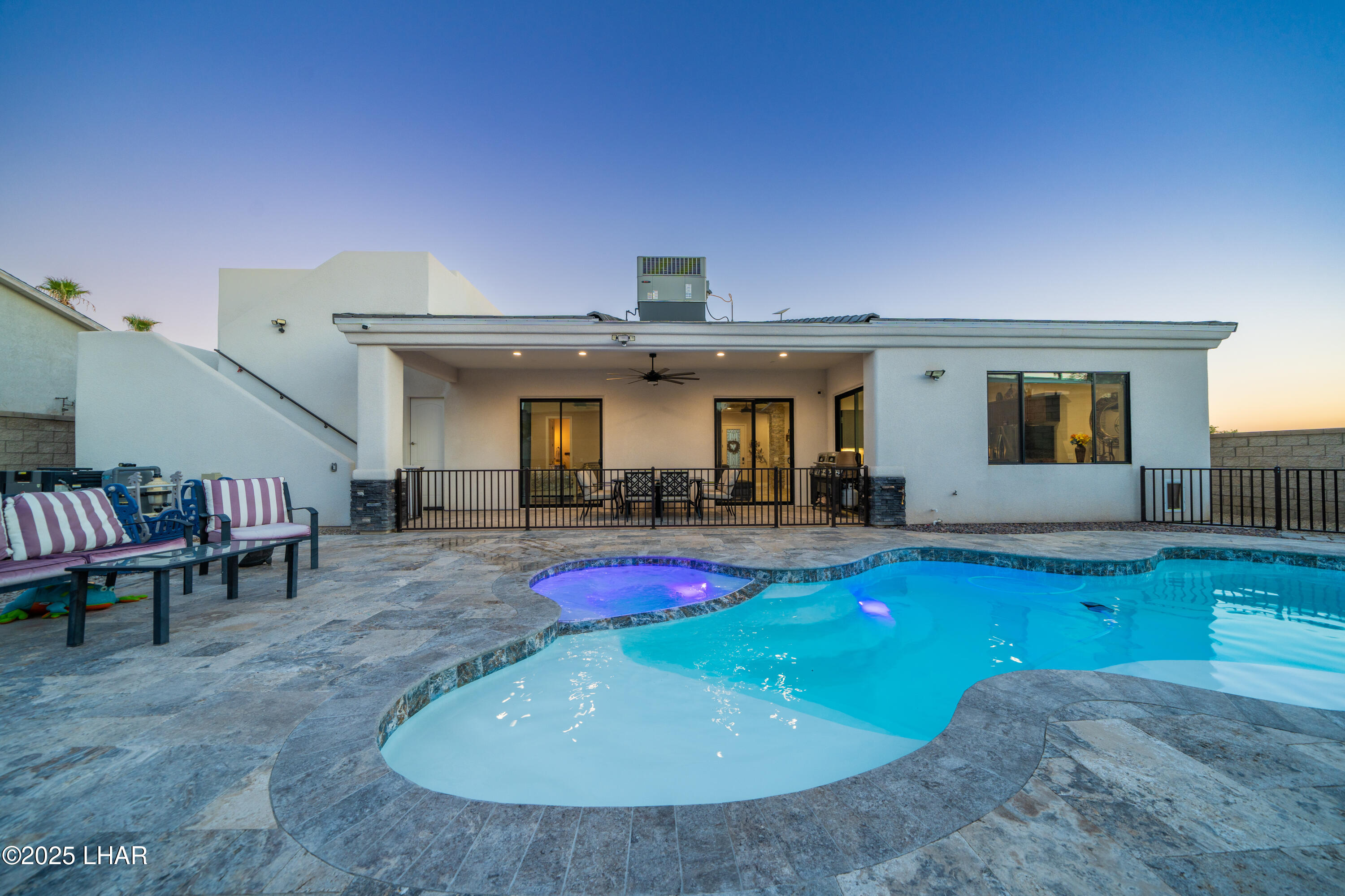 Lake Havasu City, Arizona, 86403, United States, 3 Bedrooms Bedrooms, ,4 BathroomsBathrooms,Residential,For Sale,1827027