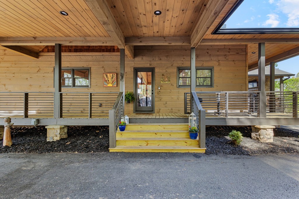 Morganton, Georgia, 30560, United States, 3 Bedrooms Bedrooms, ,3 BathroomsBathrooms,Residential,For Sale,1983802