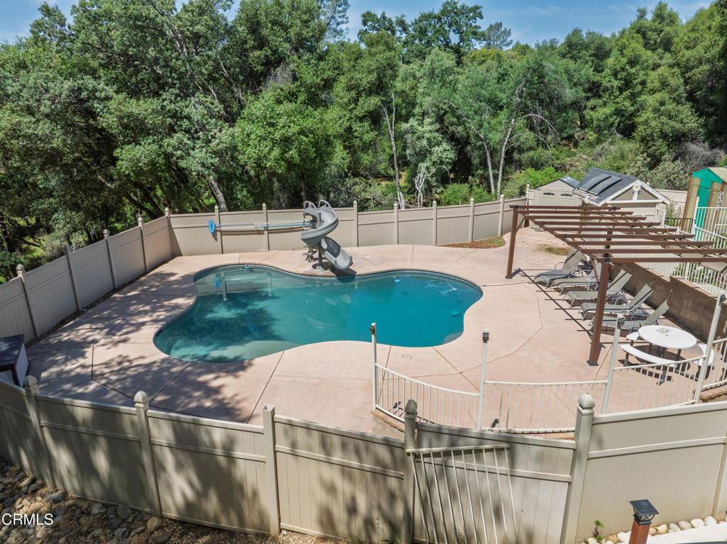 Oakhurst, California, 93644, United States, 4 Bedrooms Bedrooms, ,3 BathroomsBathrooms,Residential,For Sale,1839792