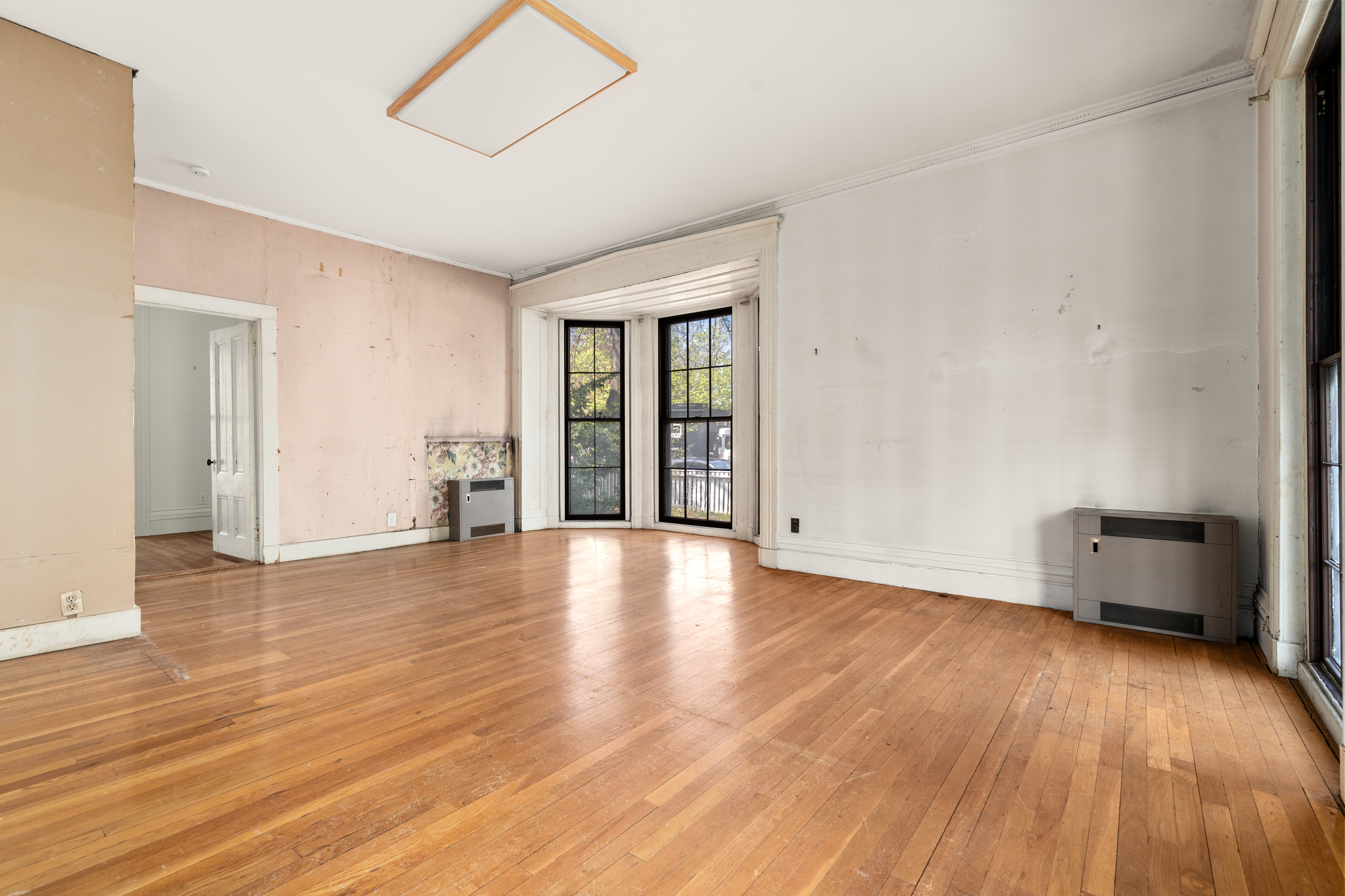  19 Linden Street, Brookline, MA, 02445 - 物件實景
