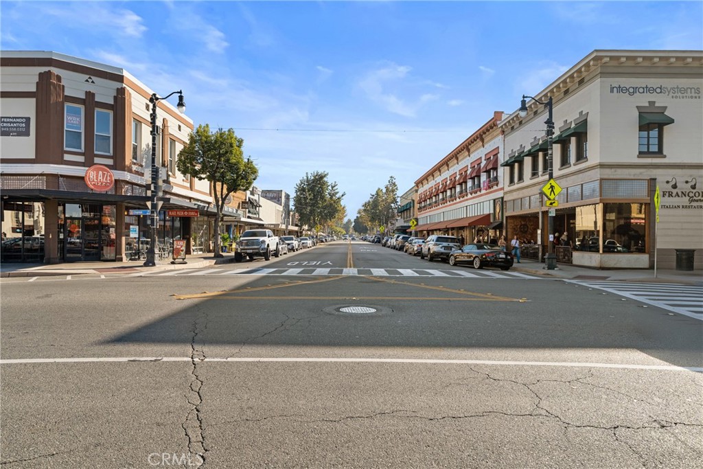 Orange, California, 92868, United States, 3 Bedrooms Bedrooms, ,2 BathroomsBathrooms,Residential,For Sale,1992014