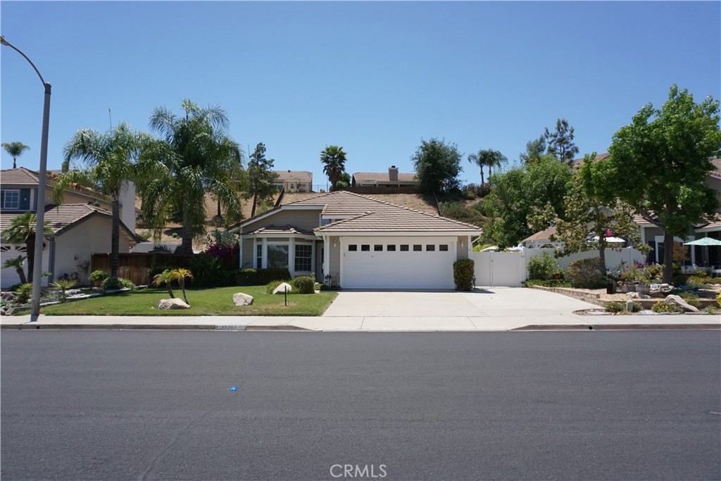 Murrieta, California, 92563, United States, 3 Bedrooms Bedrooms, ,2 BathroomsBathrooms,Residential,For Sale,1857282