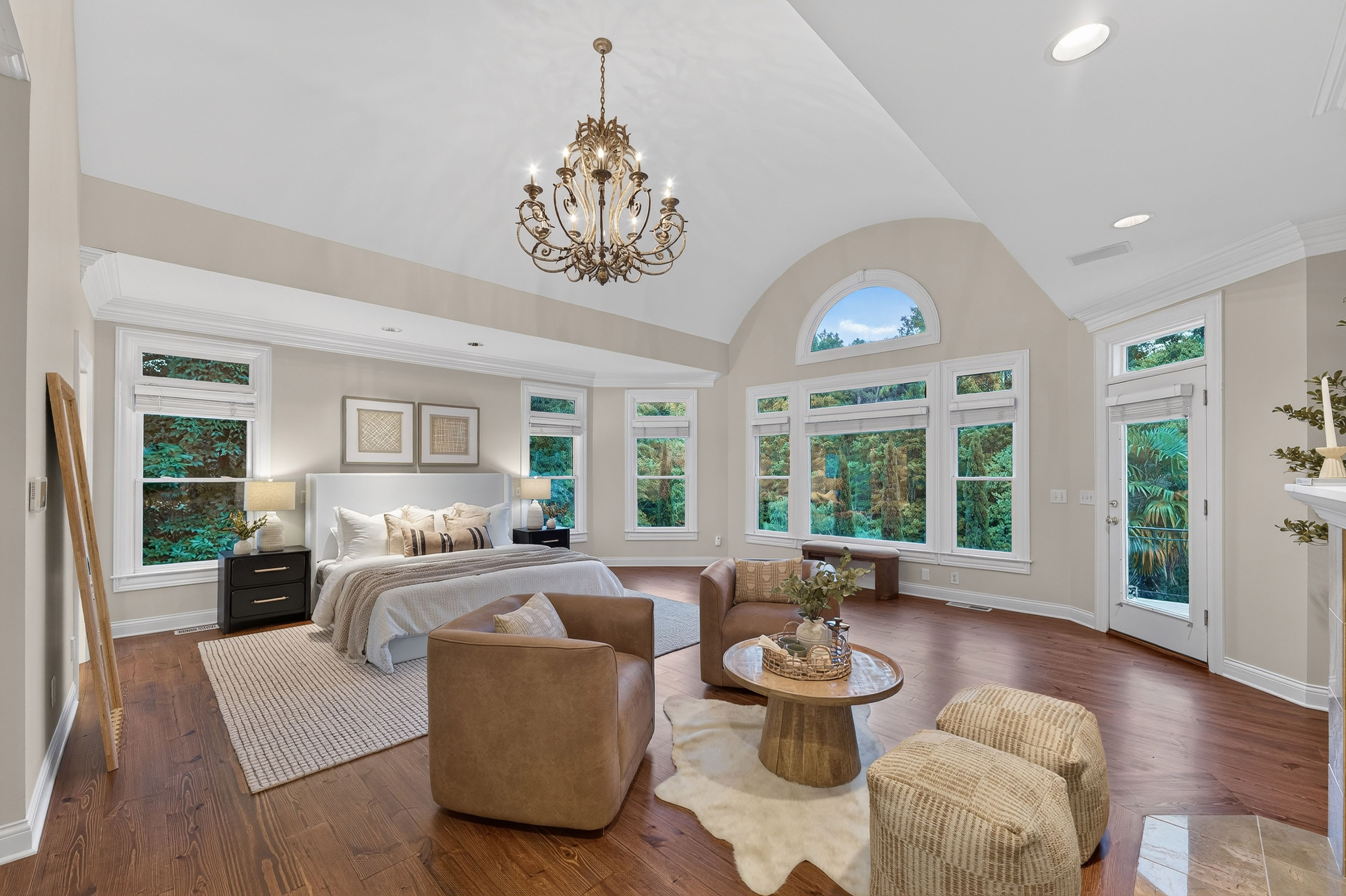  Exceptional Seven Bedroom Estate on Private Cul-de-sac - 物件實景