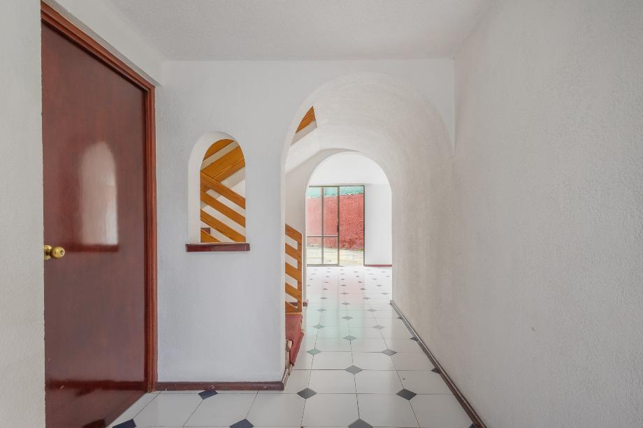 Álvaro Obregón, Ciudad de México, 01700, Mexico, 4 Bedrooms Bedrooms, ,3 BathroomsBathrooms,Residential,For Sale,1729158