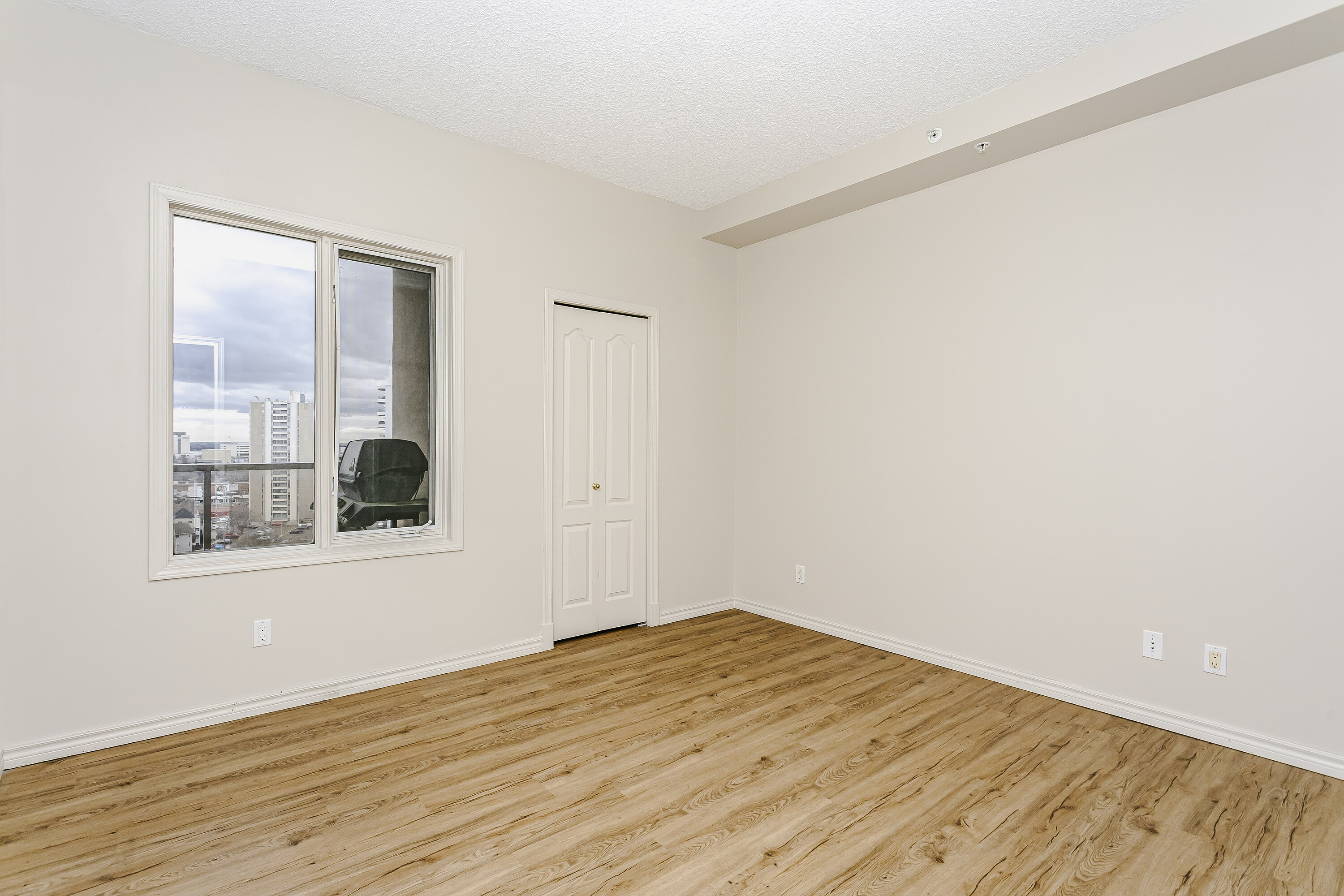  Edmonton, Edmonton - 物件實景