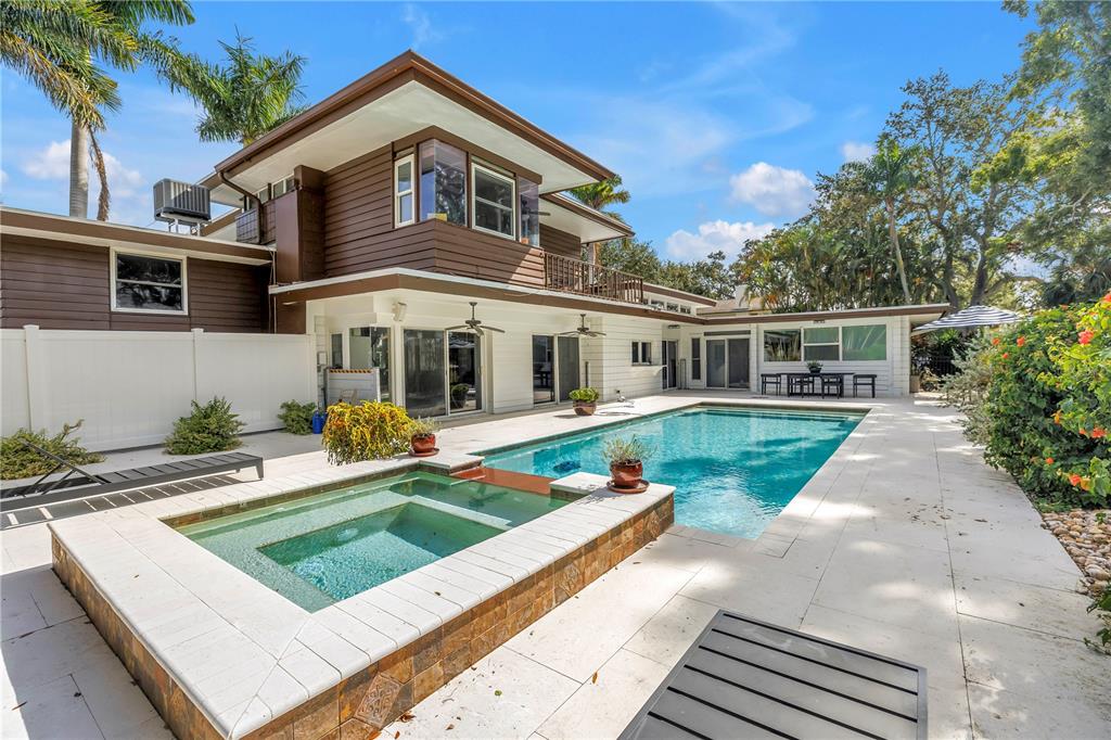 St Petersburg, Florida, 33704, United States, 4 Bedrooms Bedrooms, ,4 BathroomsBathrooms,Residential,For Sale,1991901