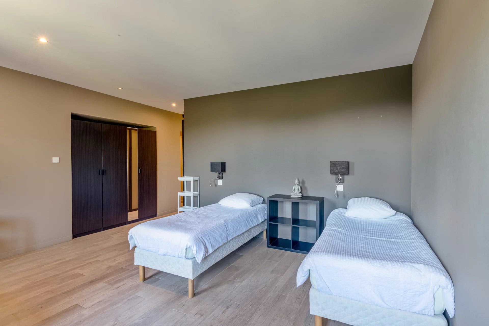 La Garde-Freinet, Provence-Alpes-Côte d’Azur, 83680, FR, 12 Bedrooms Bedrooms, ,12 BathroomsBathrooms,Residential,For Sale,1998500