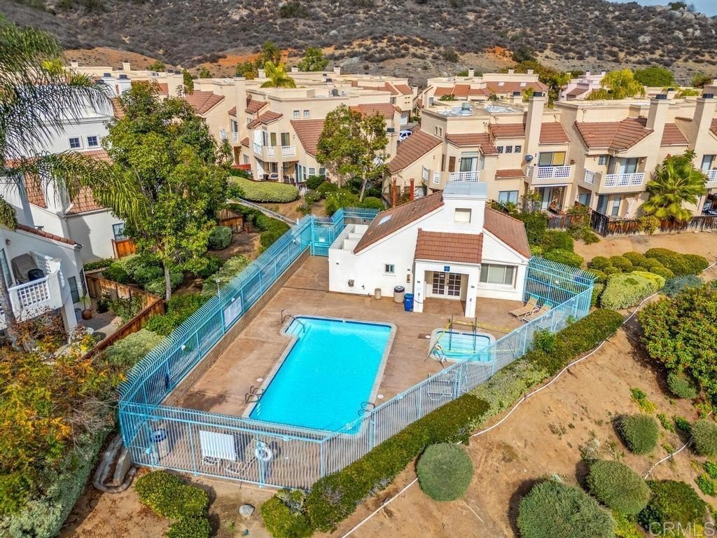 El Cajon, California, 92019, United States, 2 Bedrooms Bedrooms, ,2 BathroomsBathrooms,Residential,For Sale,1992945