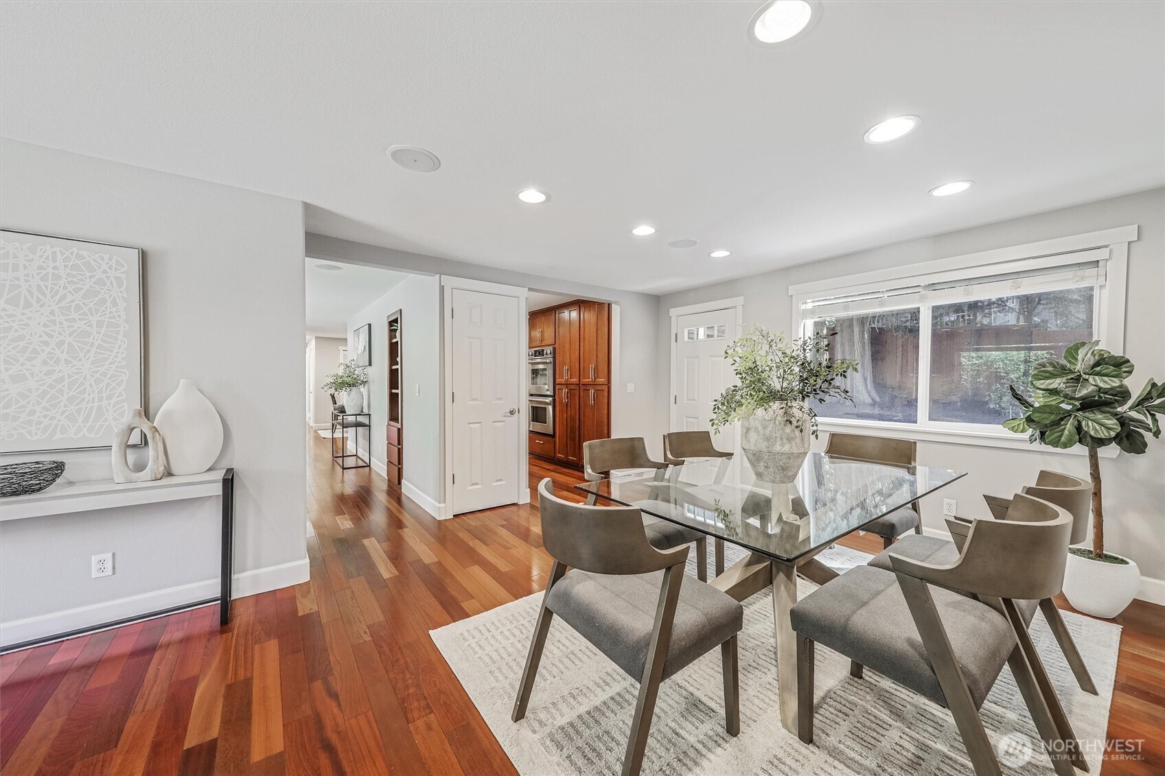 Sammamish, Washington, 98074, United States, 4 Bedrooms Bedrooms, ,1 BathroomBathrooms,Residential,For Sale,1914208