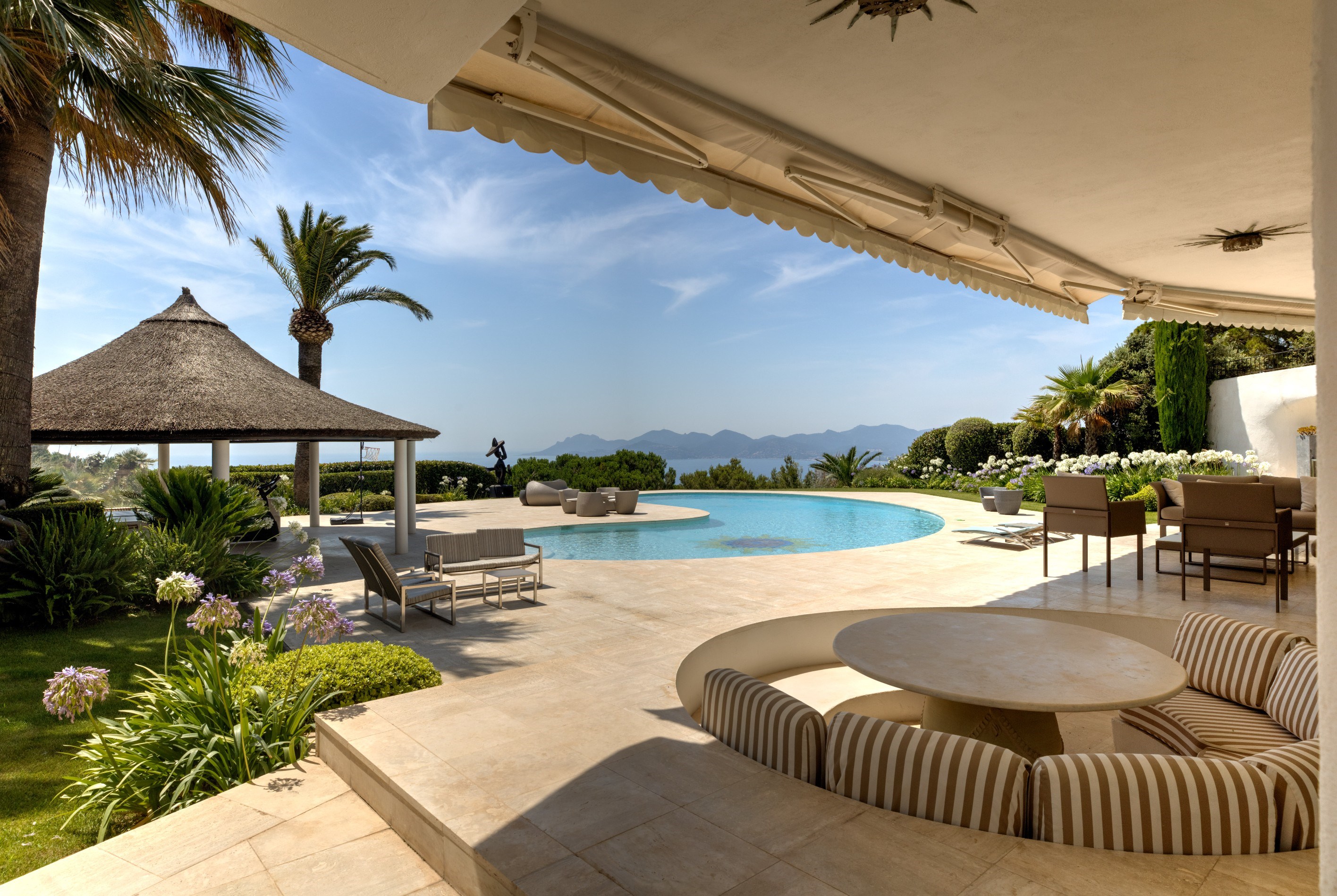  Cannes Californie luxury villa for sale with panoramic sea views, guest house a… - 物件實景