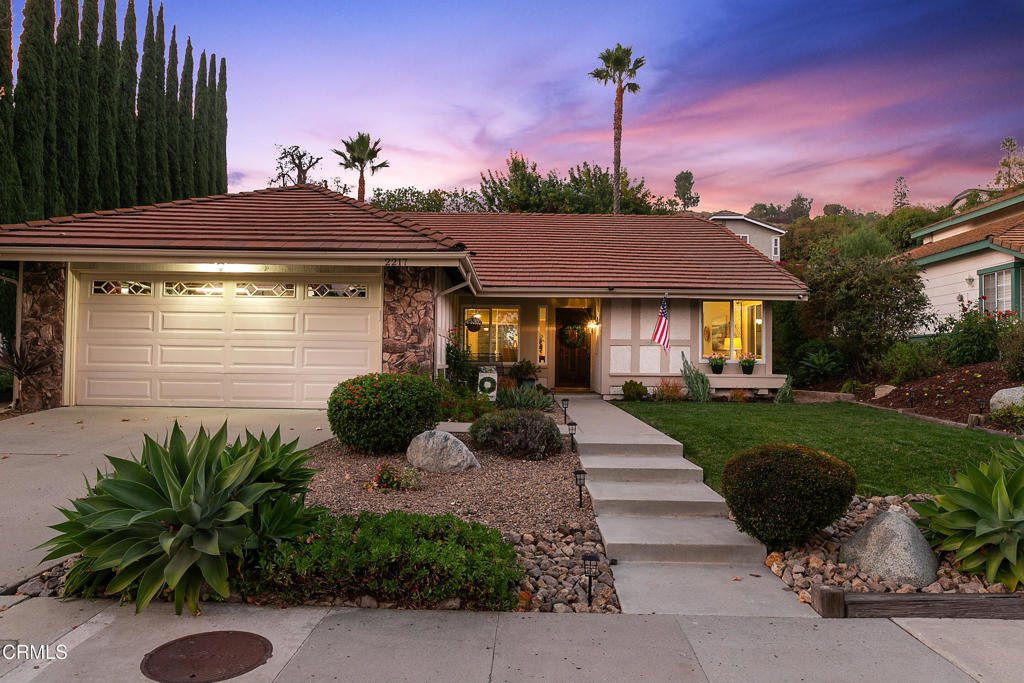 Thousand Oaks, California, 91362, United States, 4 Bedrooms Bedrooms, ,2 BathroomsBathrooms,Residential,For Sale,1988089