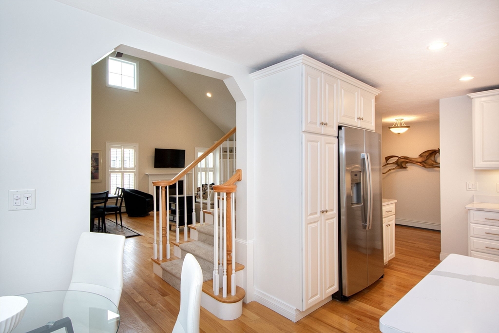 Hanover, Massachusetts, 02339, United States, 2 Bedrooms Bedrooms, ,3 BathroomsBathrooms,Residential,For Sale,1940214