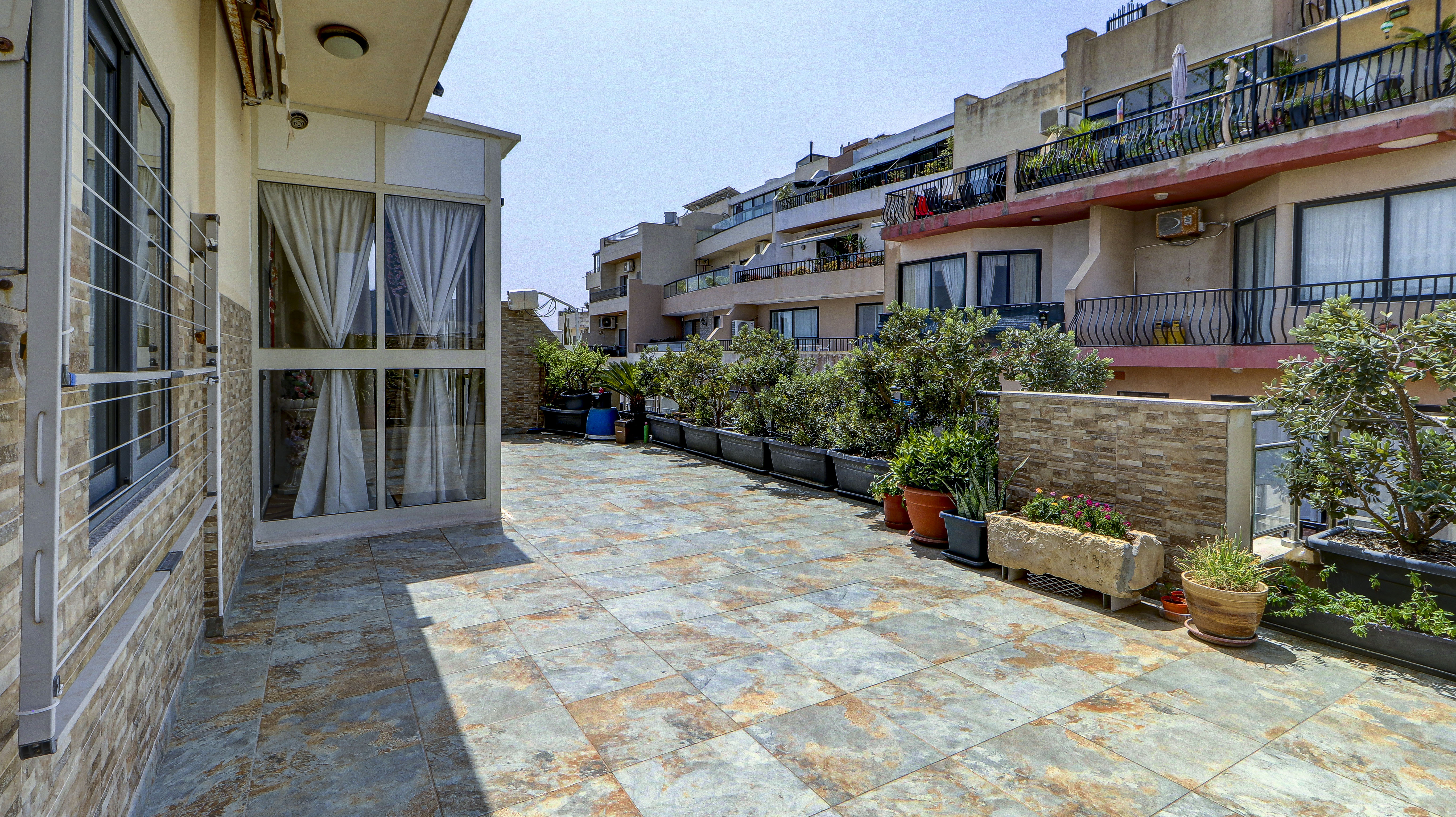 Stunning Penthouse with Panoramic Mediterranean Views - 物件實景
