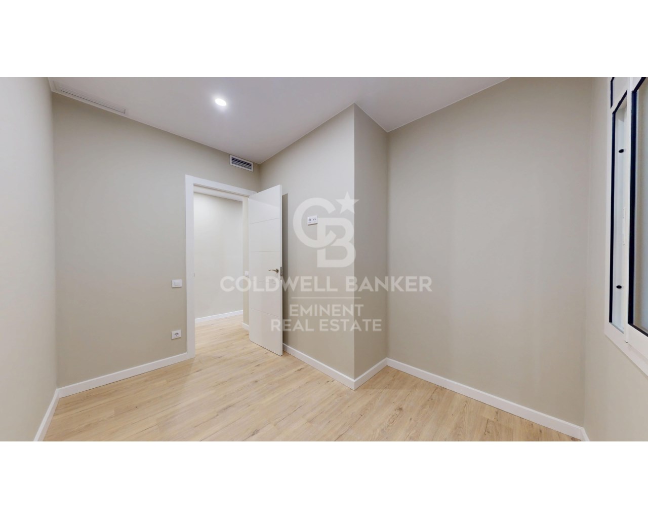 Barcelona, Catalonia, ES, 3 Bedrooms Bedrooms, ,2 BathroomsBathrooms,Residential,For Sale,1699592