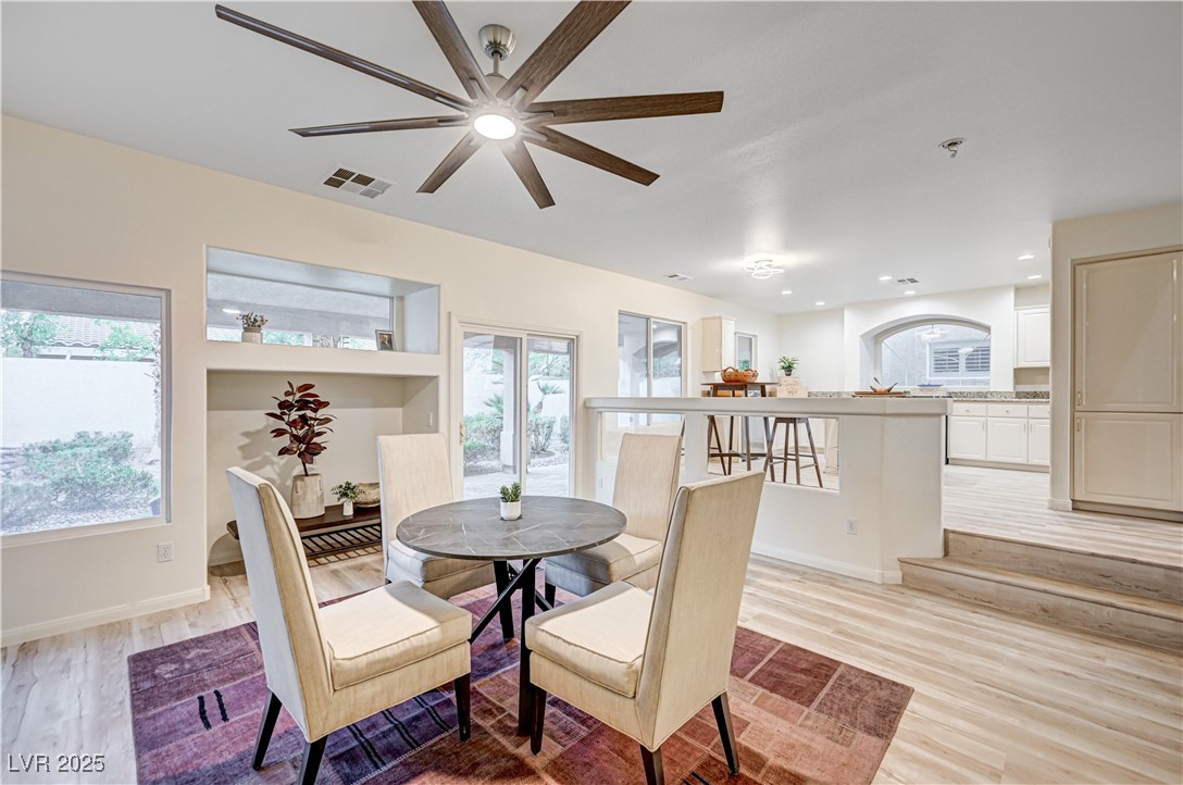 Las Vegas, Nevada, 89141, United States, 3 Bedrooms Bedrooms, ,3 BathroomsBathrooms,Residential,For Sale,1971377