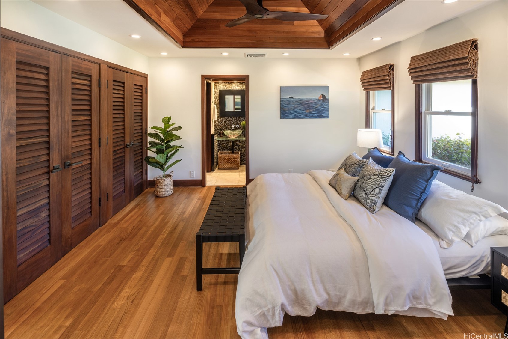 Kailua, Hawaii, 96734, United States, 5 Bedrooms Bedrooms, ,5 BathroomsBathrooms,Residential,For Sale,1948431