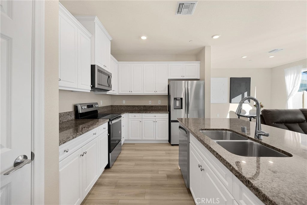 Winchester, California, 92596, United States, 3 Bedrooms Bedrooms, ,2 BathroomsBathrooms,Residential,For Sale,2005502