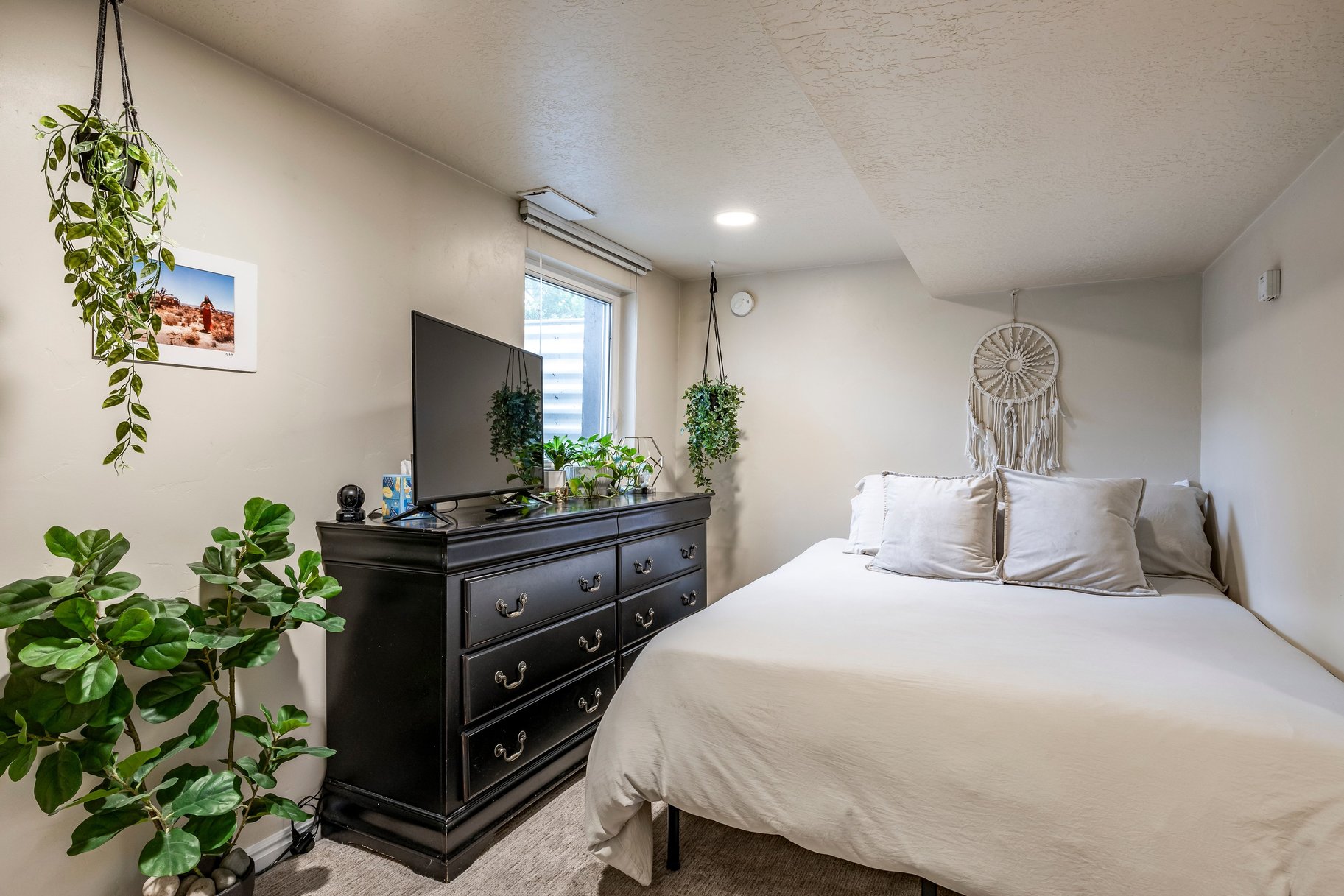  Charming home, flexible living options, rental income - 物件實景