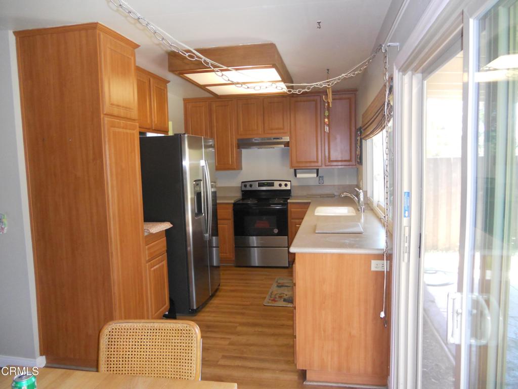 Thousand Oaks, California, 91362, United States, 4 Bedrooms Bedrooms, ,1 BathroomBathrooms,Residential,For Sale,1975881