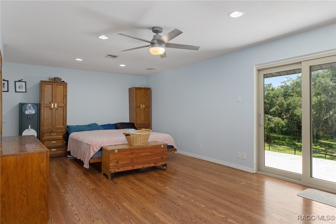 Inverness, Florida, 34453, United States, 6 Bedrooms Bedrooms, ,4 BathroomsBathrooms,Residential,For Sale,1975798