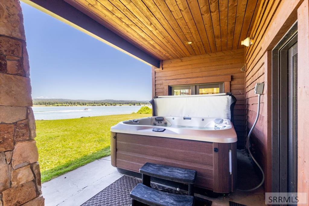 ISLAND PARK, Idaho, 83429, United States, 7 Bedrooms Bedrooms, ,7 BathroomsBathrooms,Residential,For Sale,1979593