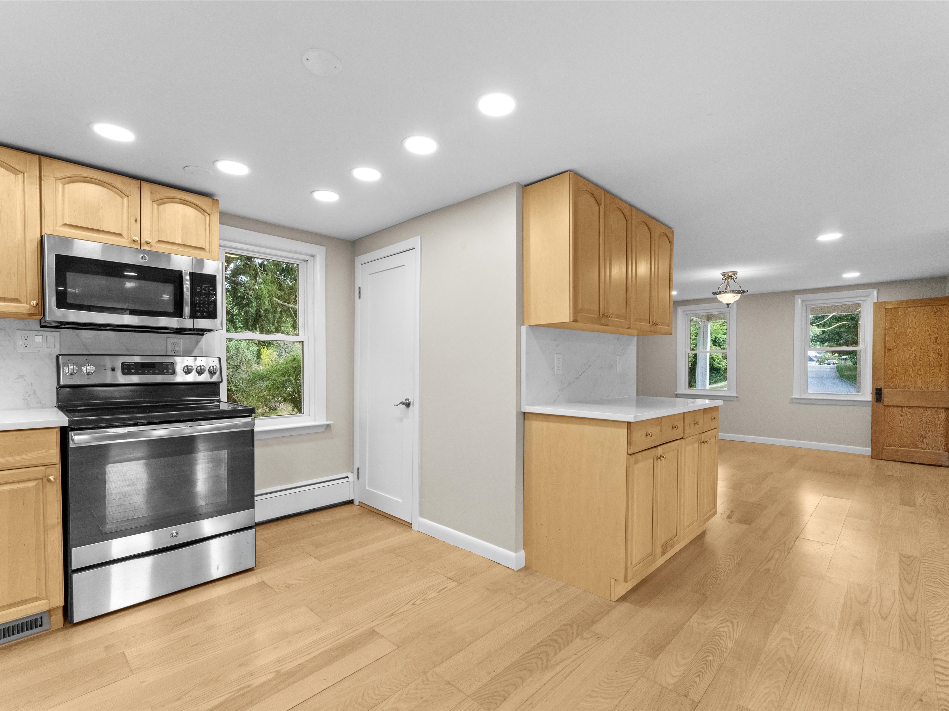  82 Boston Road, Sutton, MA 01590 - 物件實景