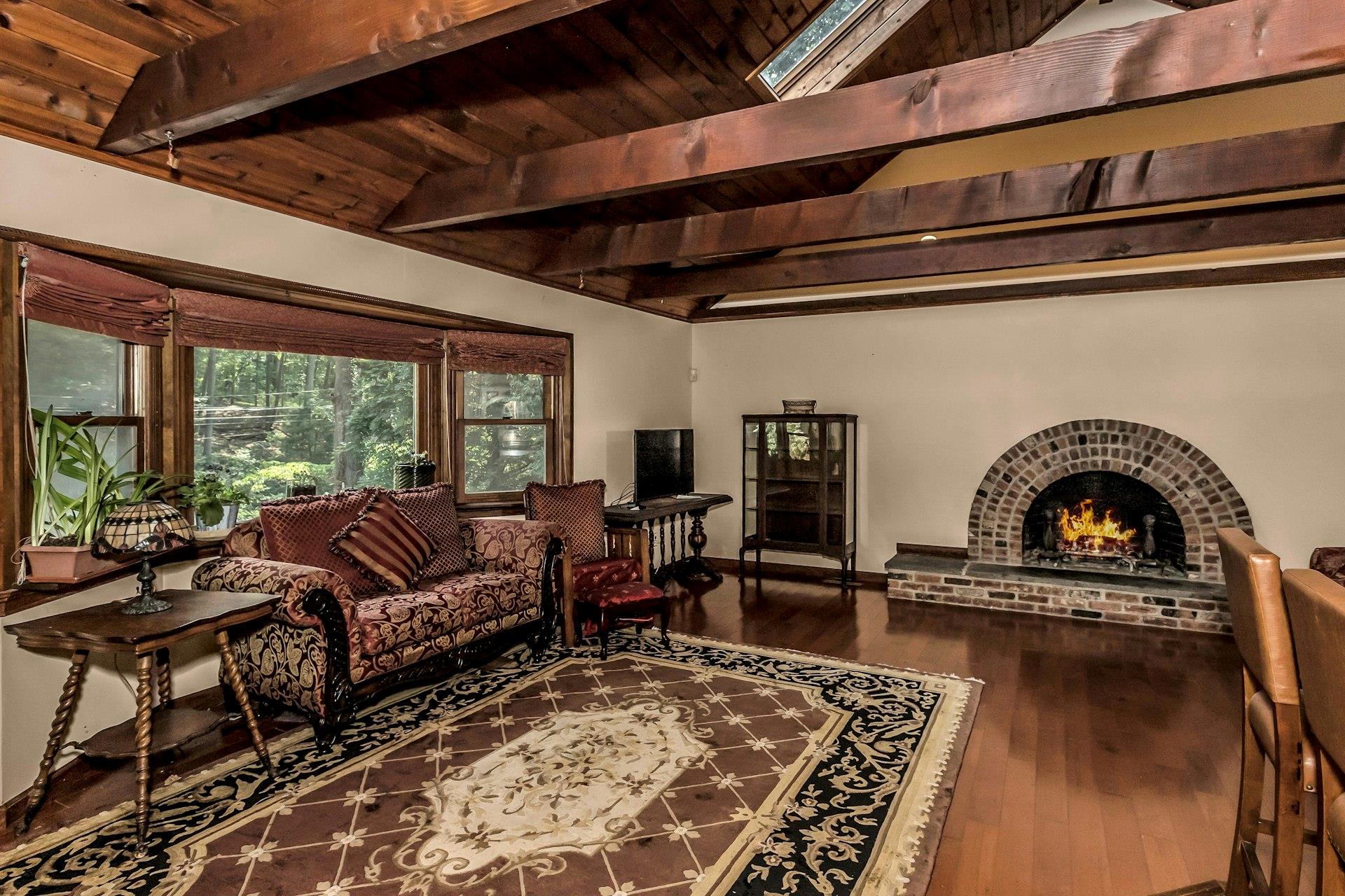 Northport, New York, 11768, United States, 3 Bedrooms Bedrooms, ,2 BathroomsBathrooms,Residential,For Sale,1892901