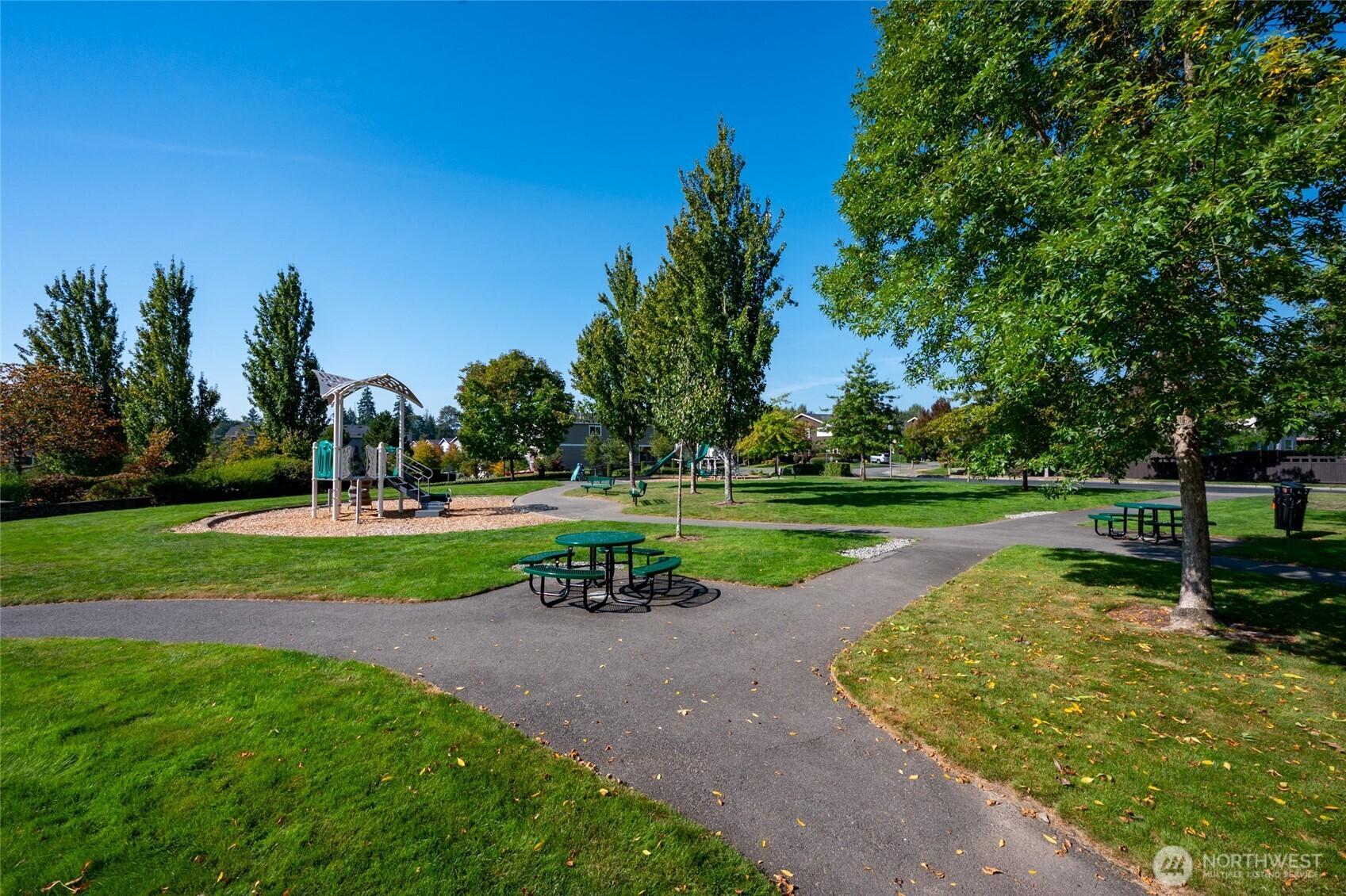 AUBURN, Washington, 98092, United States, 4 Bedrooms Bedrooms, ,3 BathroomsBathrooms,Residential,For Sale,1956520